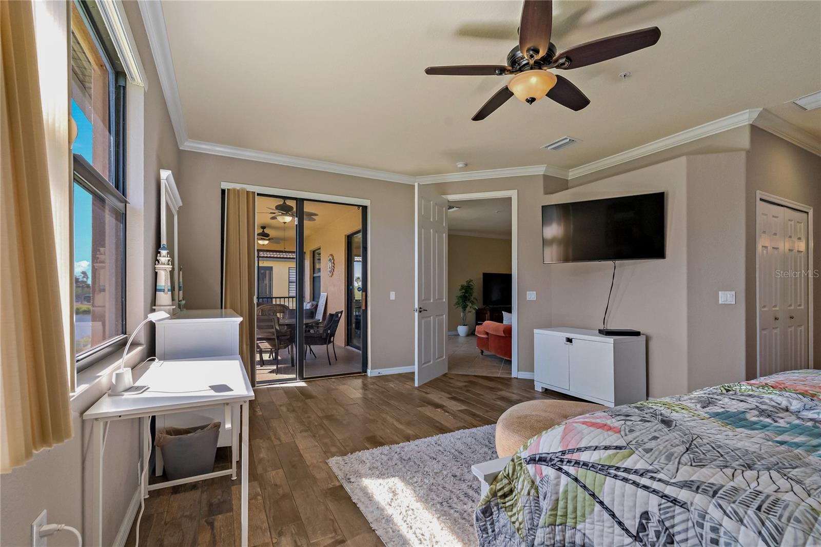 Image 12 of 76 For 7015 Grand Estuary Trail 103