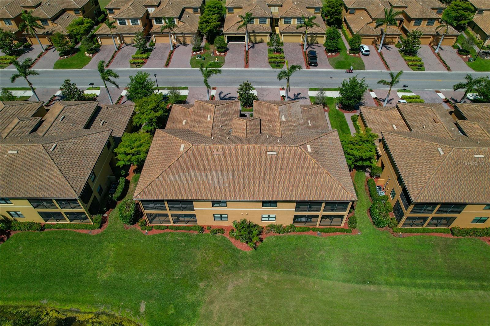 Image 46 of 76 For 7015 Grand Estuary Trail 103