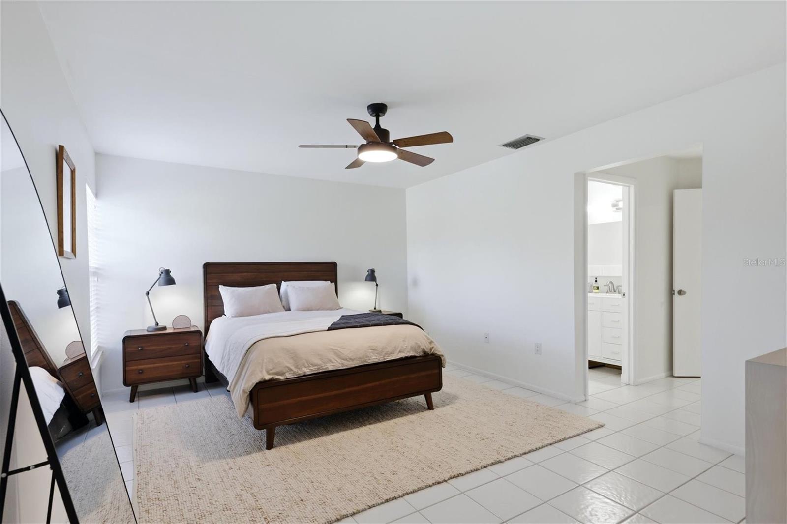 Image 33 of 48 For 6519 Waterford Circle