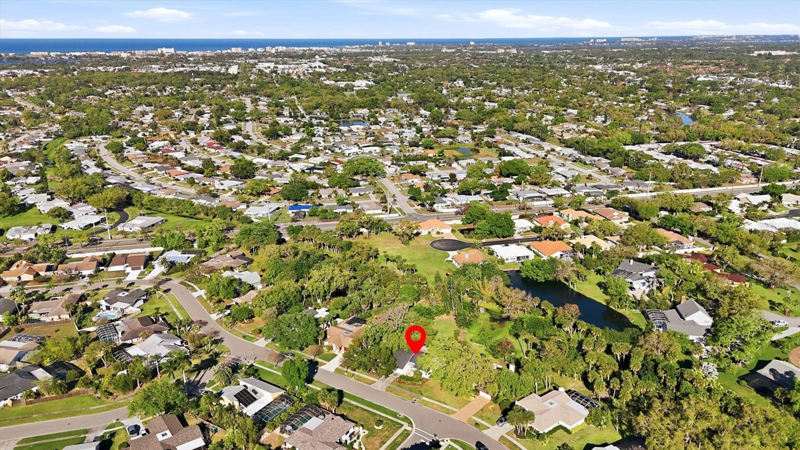 Image 4 of 48 For 6519 Waterford Circle