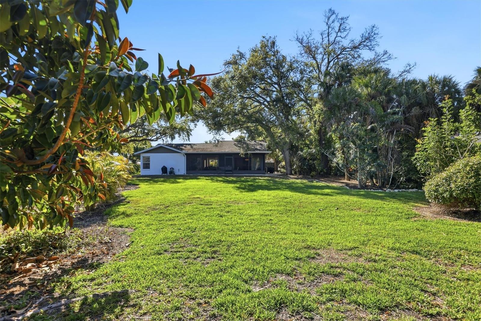 Image 40 of 48 For 6519 Waterford Circle