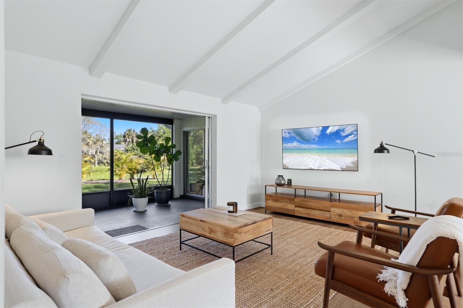 Image 9 of 48 For 6519 Waterford Circle