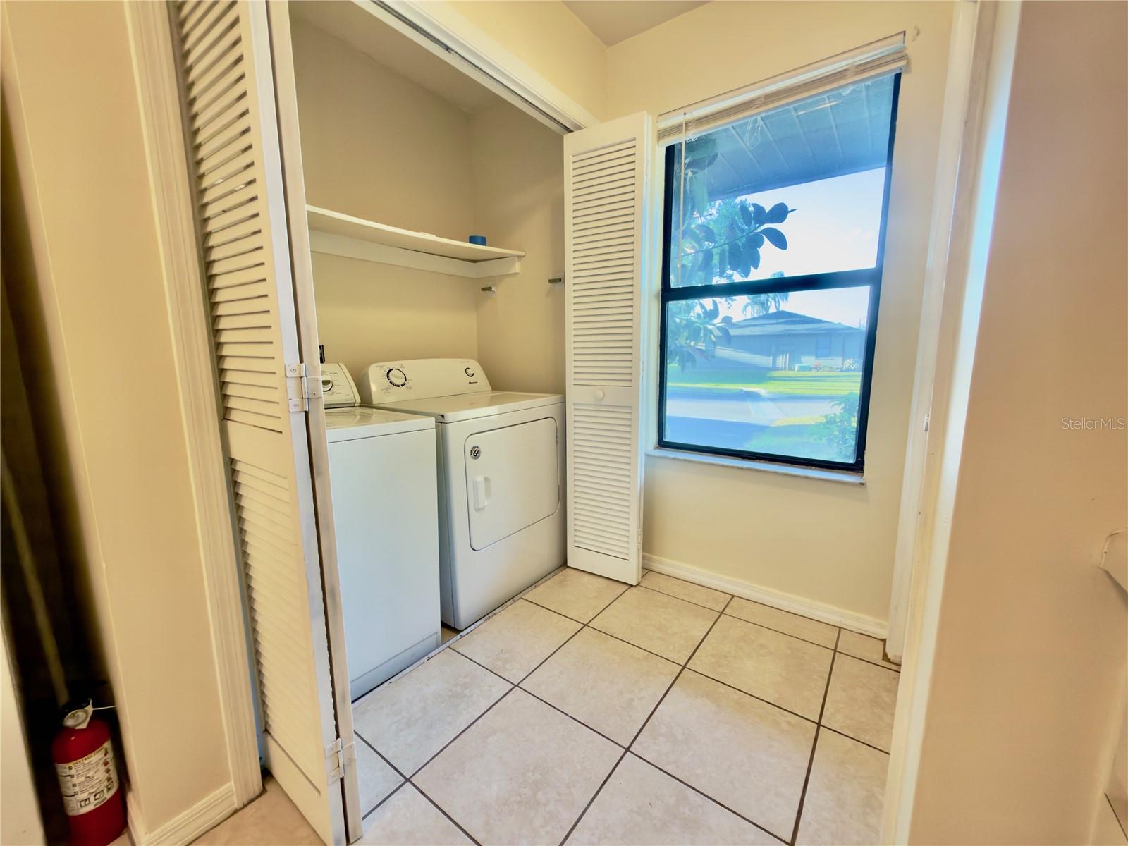 Image 10 of 20 For 5323 11th St Circle E