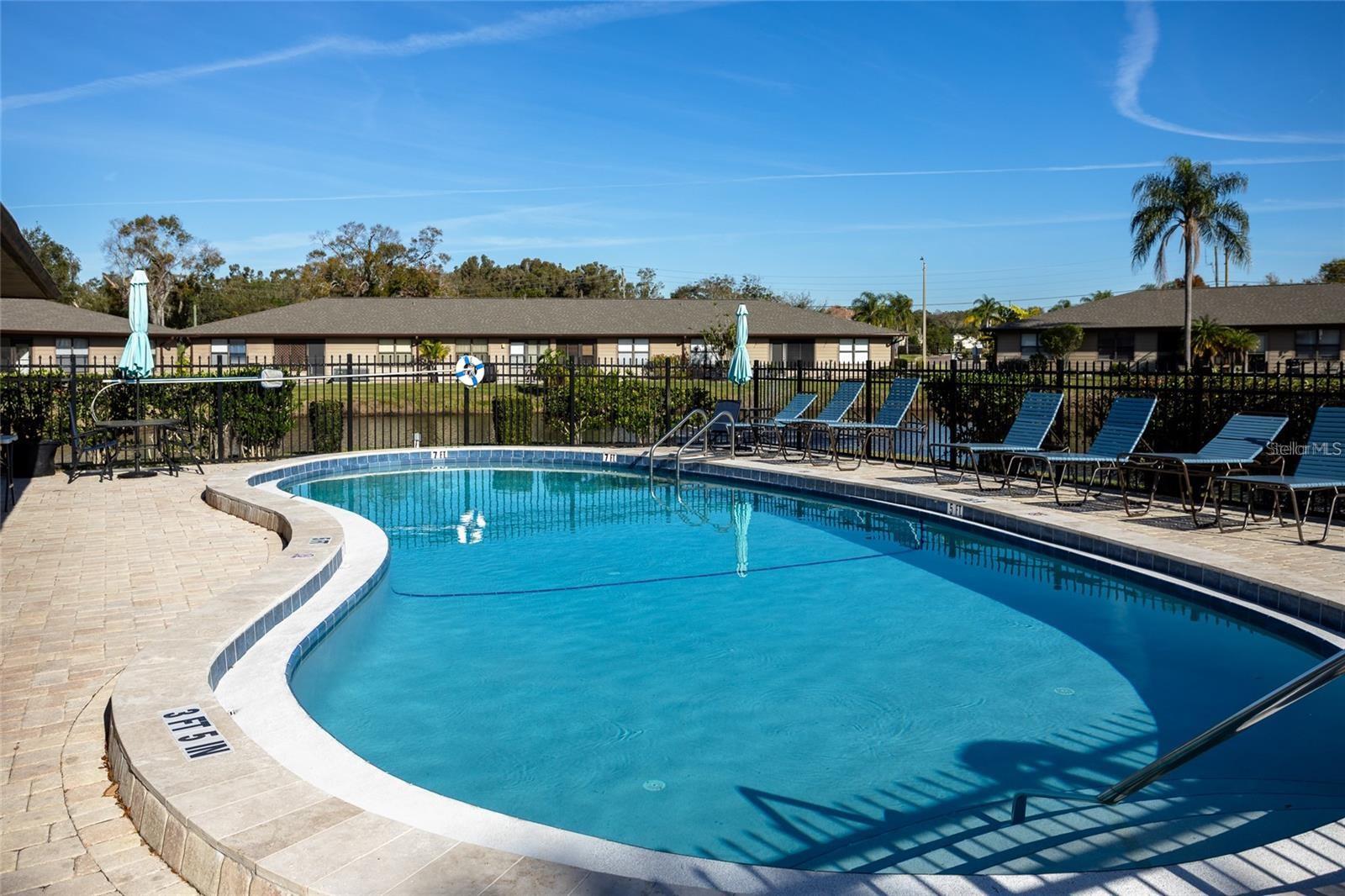 Image 18 of 20 For 5323 11th St Circle E