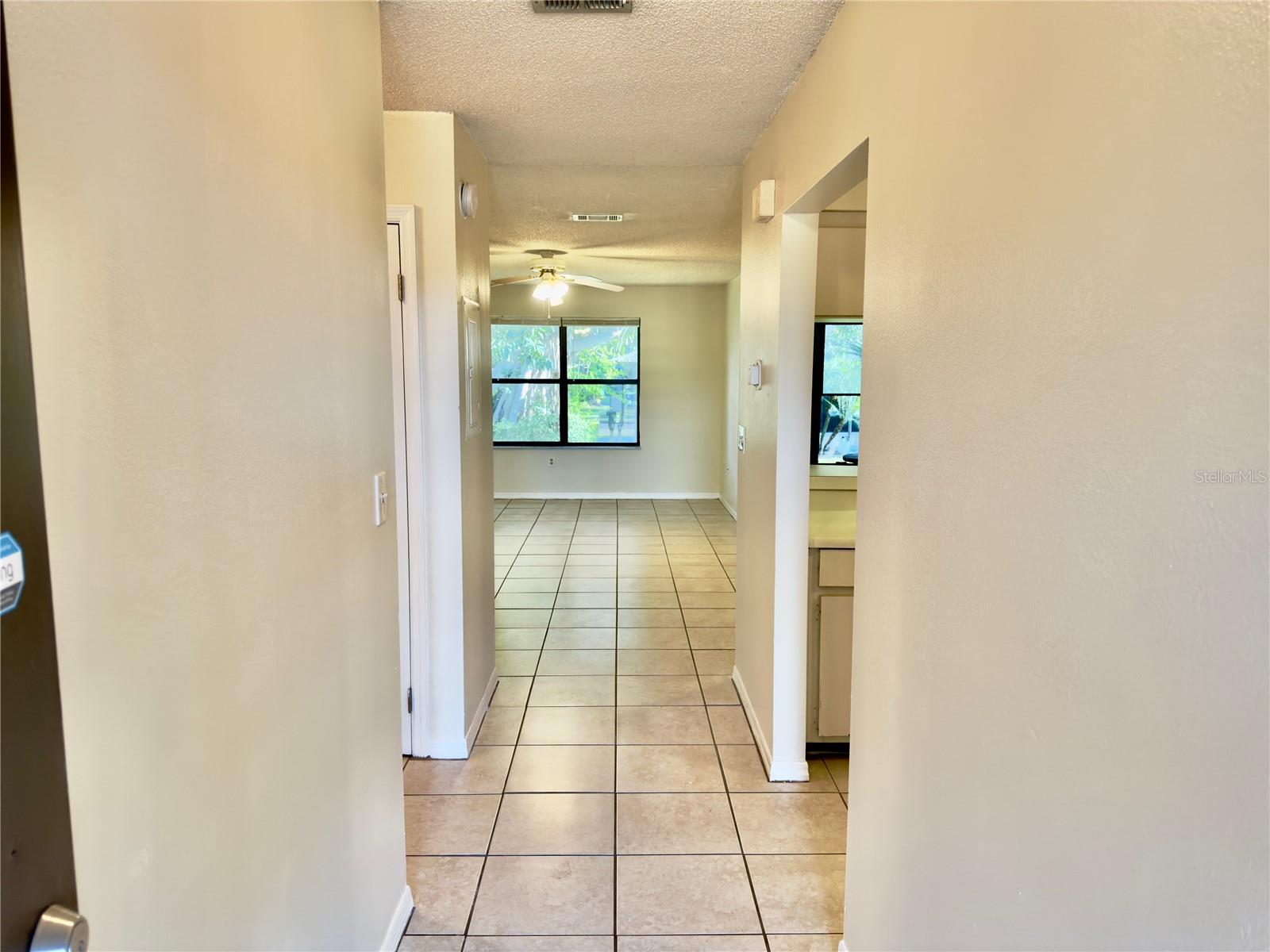 Image 3 of 20 For 5323 11th St Circle E