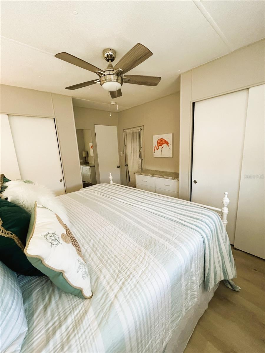 Image 19 of 48 For 6621 Marina Drive