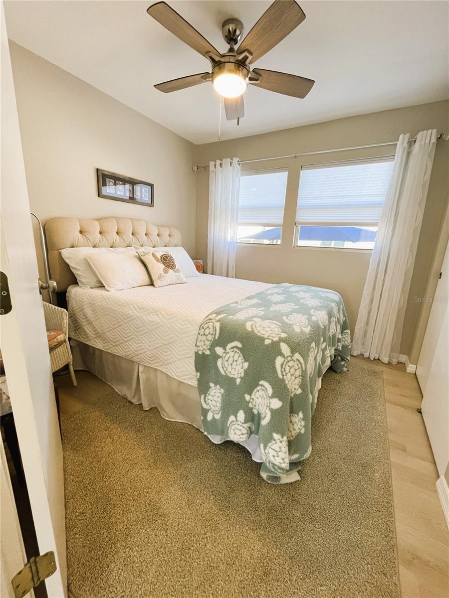 Image 27 of 48 For 6621 Marina Drive