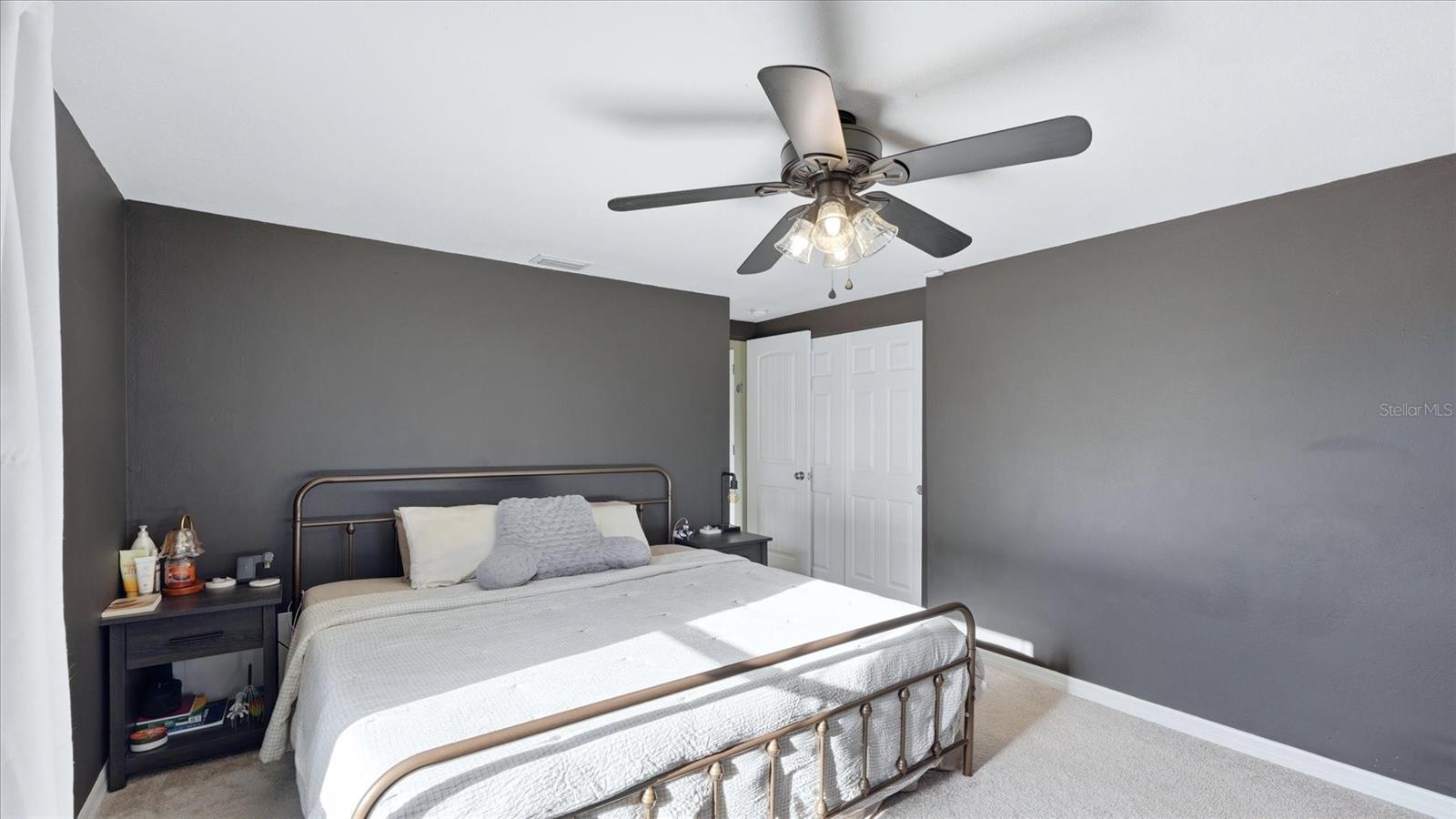 Image 17 of 39 For 4130 57th Avenue N