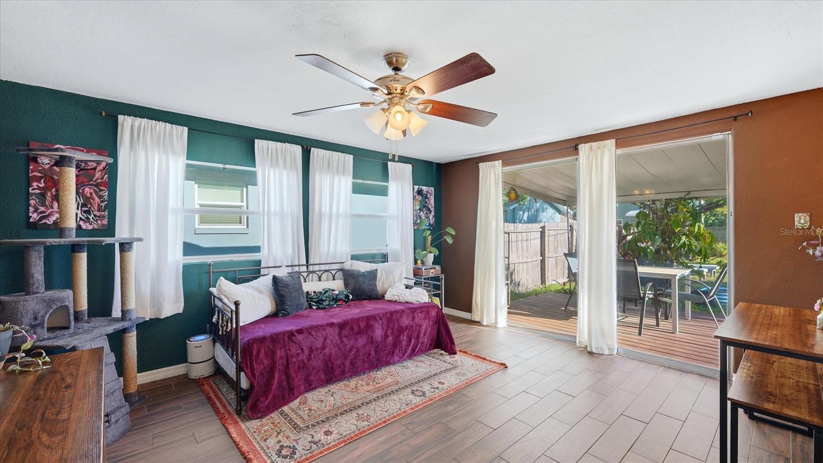 Image 21 of 39 For 4130 57th Avenue N