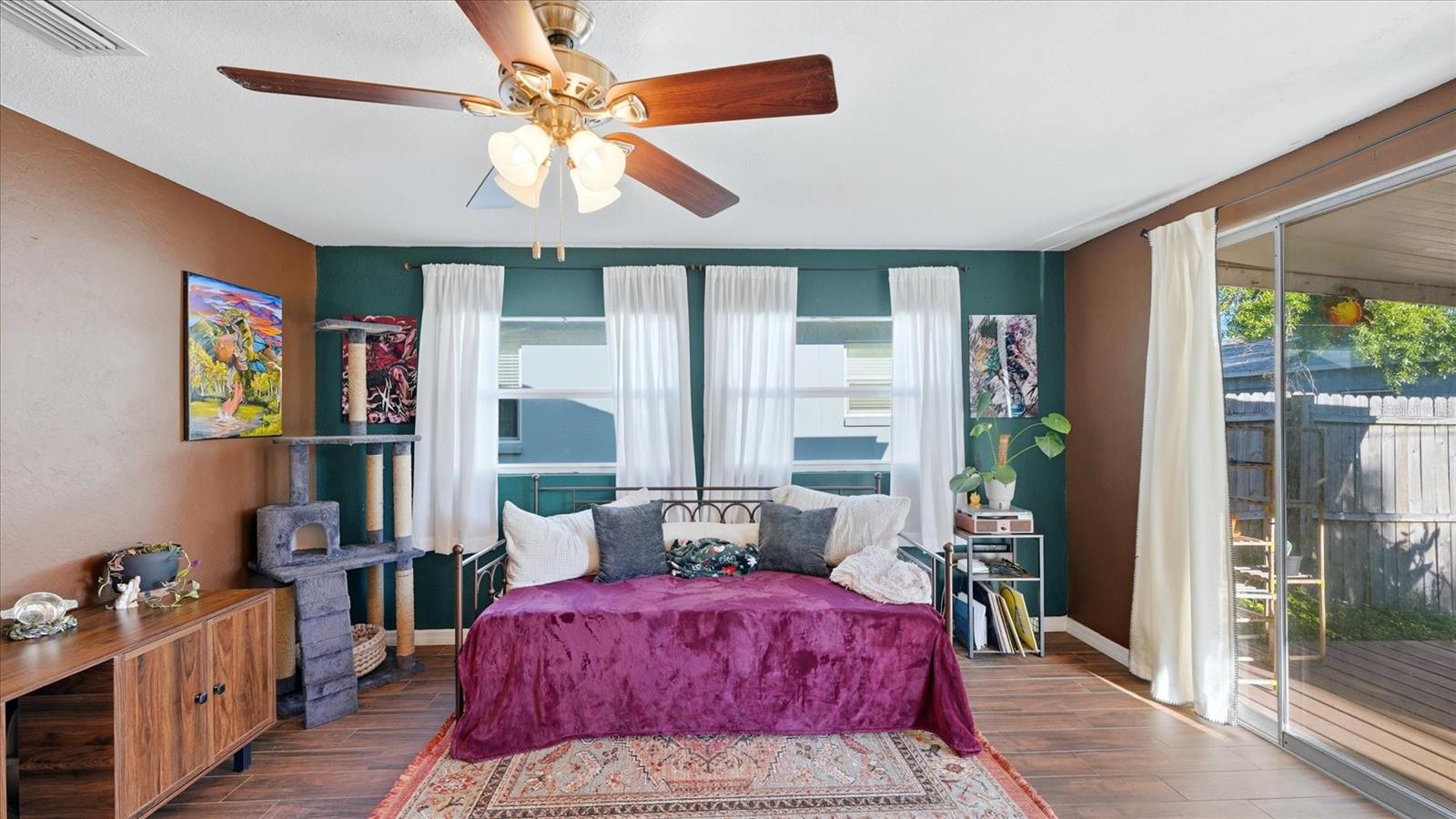 Image 23 of 39 For 4130 57th Avenue N