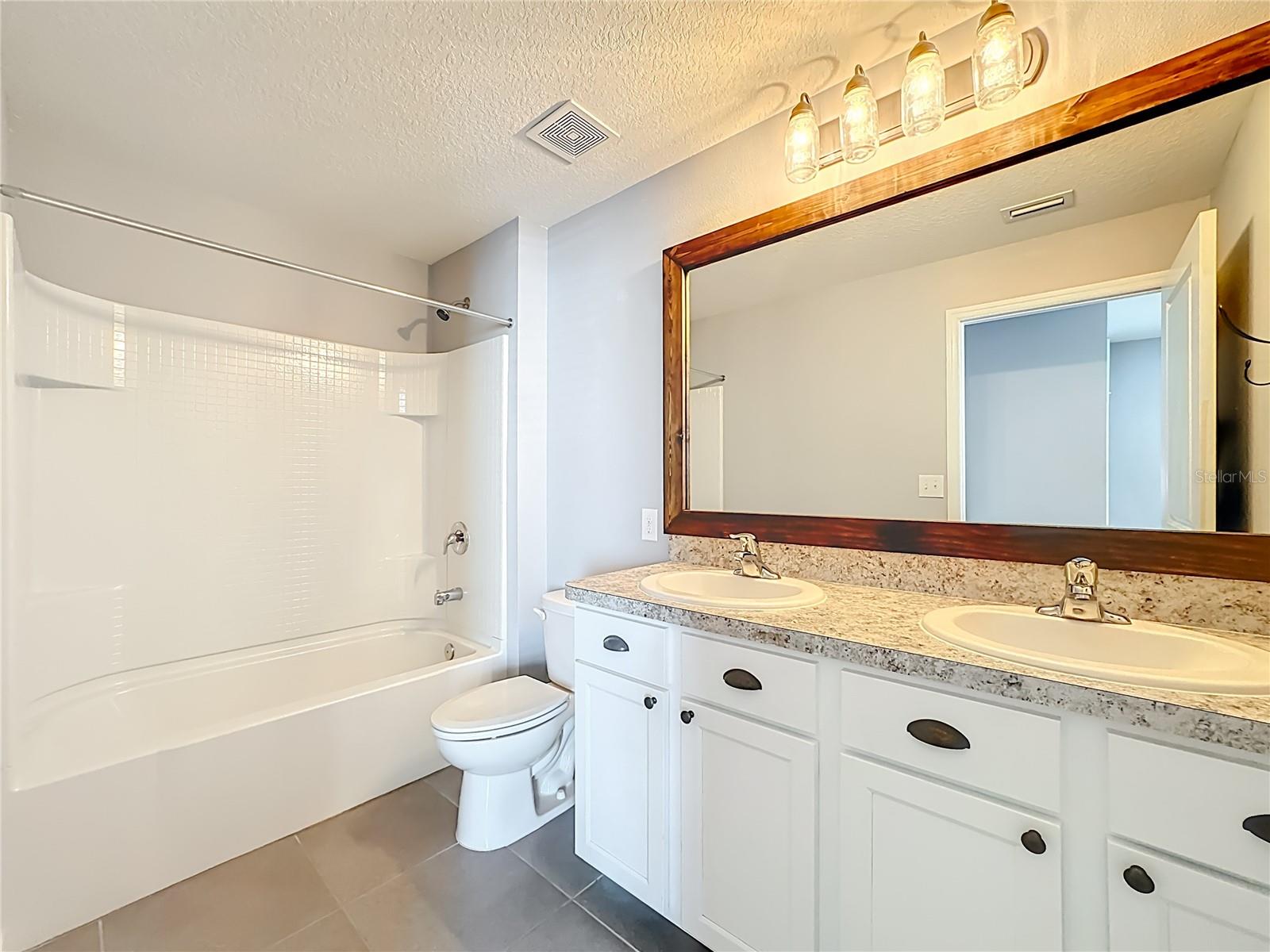 Image 24 of 46 For 5202 San Palermo Drive