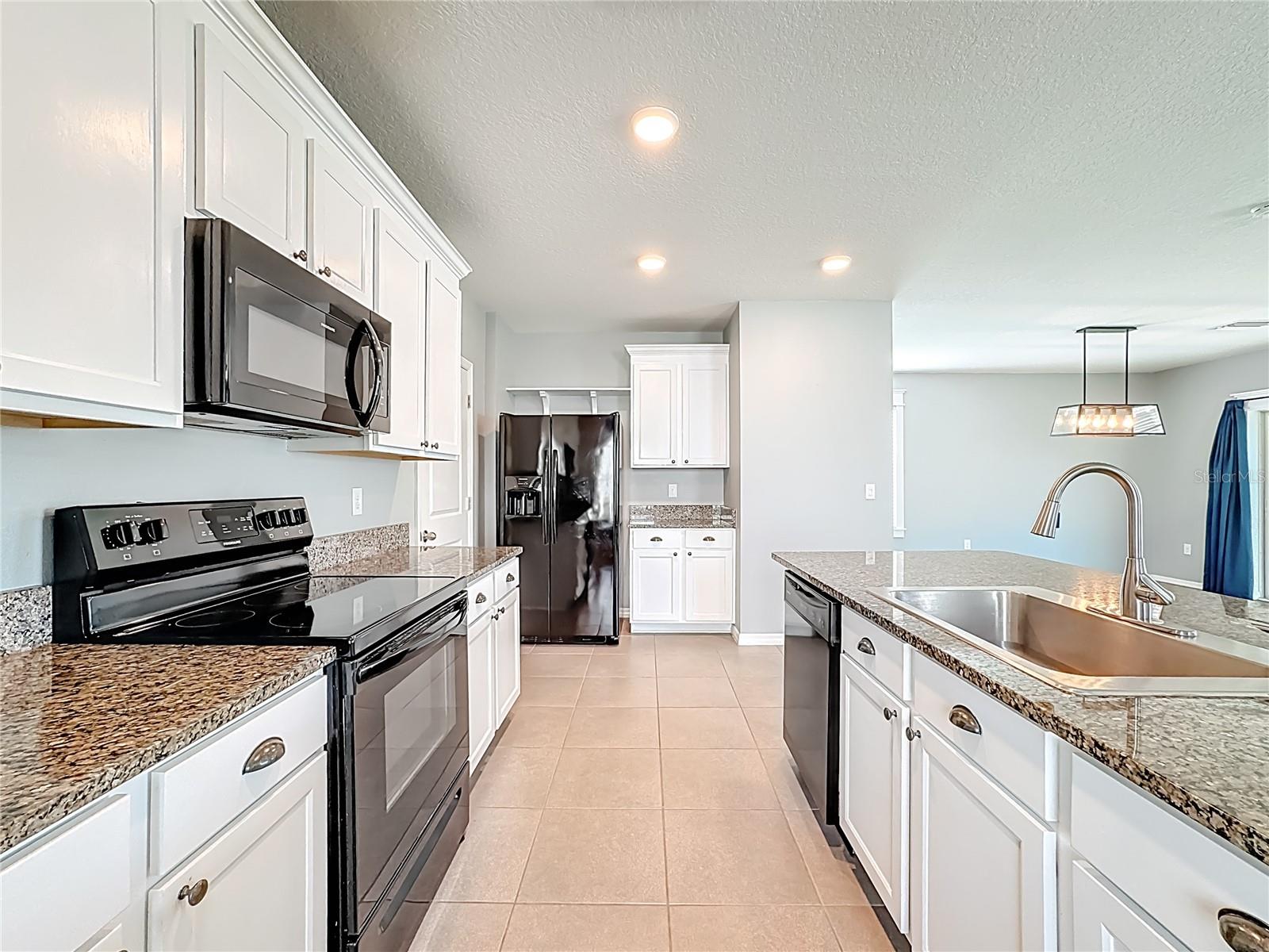 Image 7 of 46 For 5202 San Palermo Drive