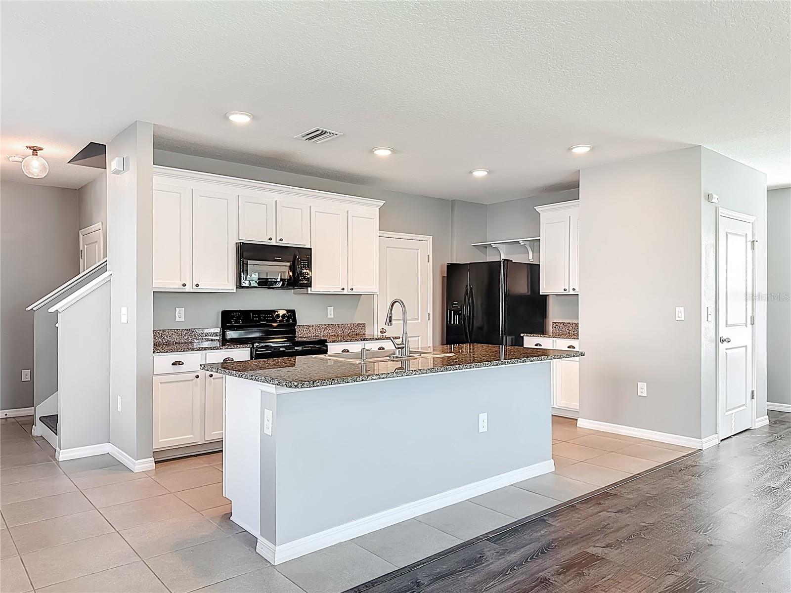 Image 9 of 46 For 5202 San Palermo Drive