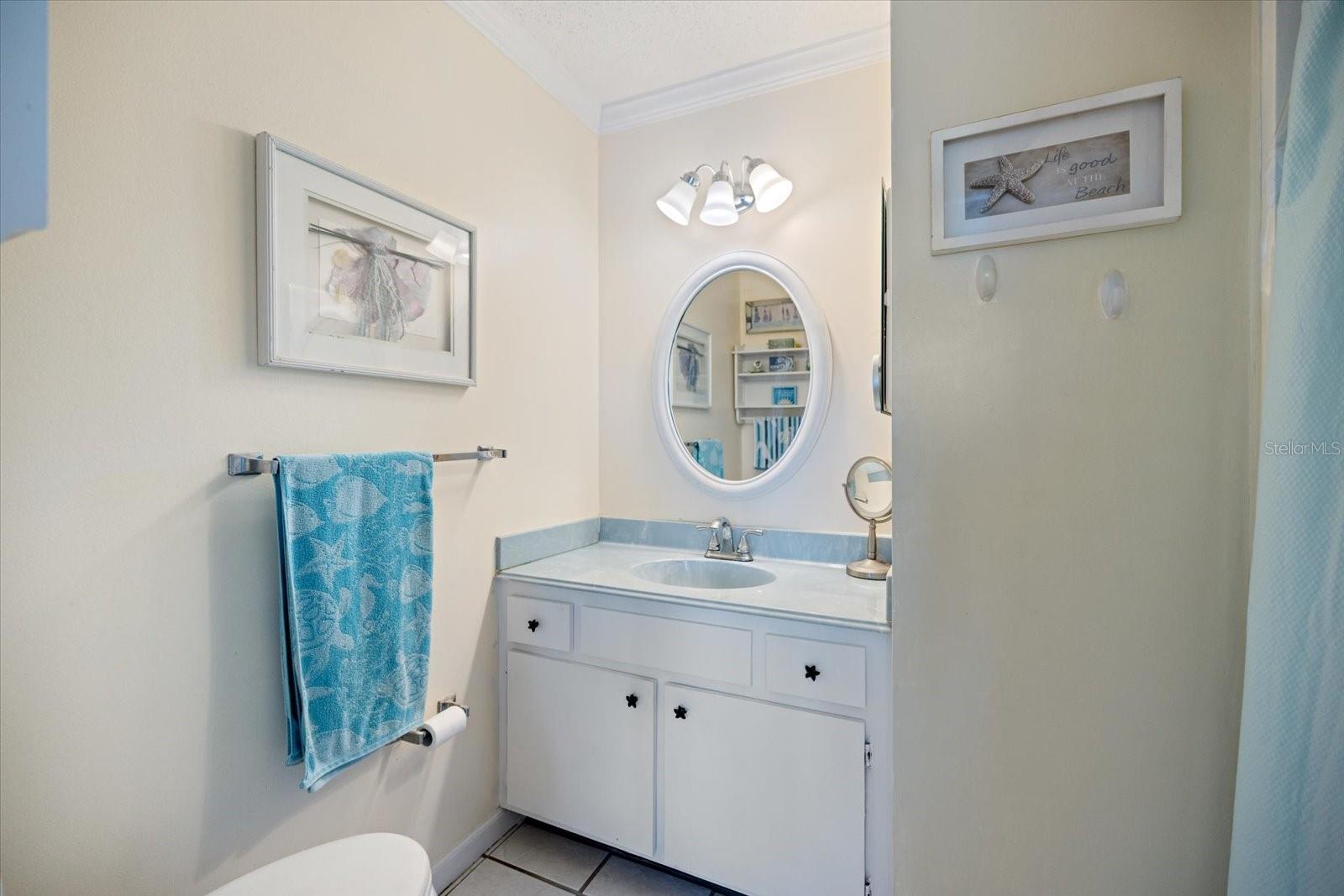 Image 19 of 37 For 4522 Narraganset Trail 84