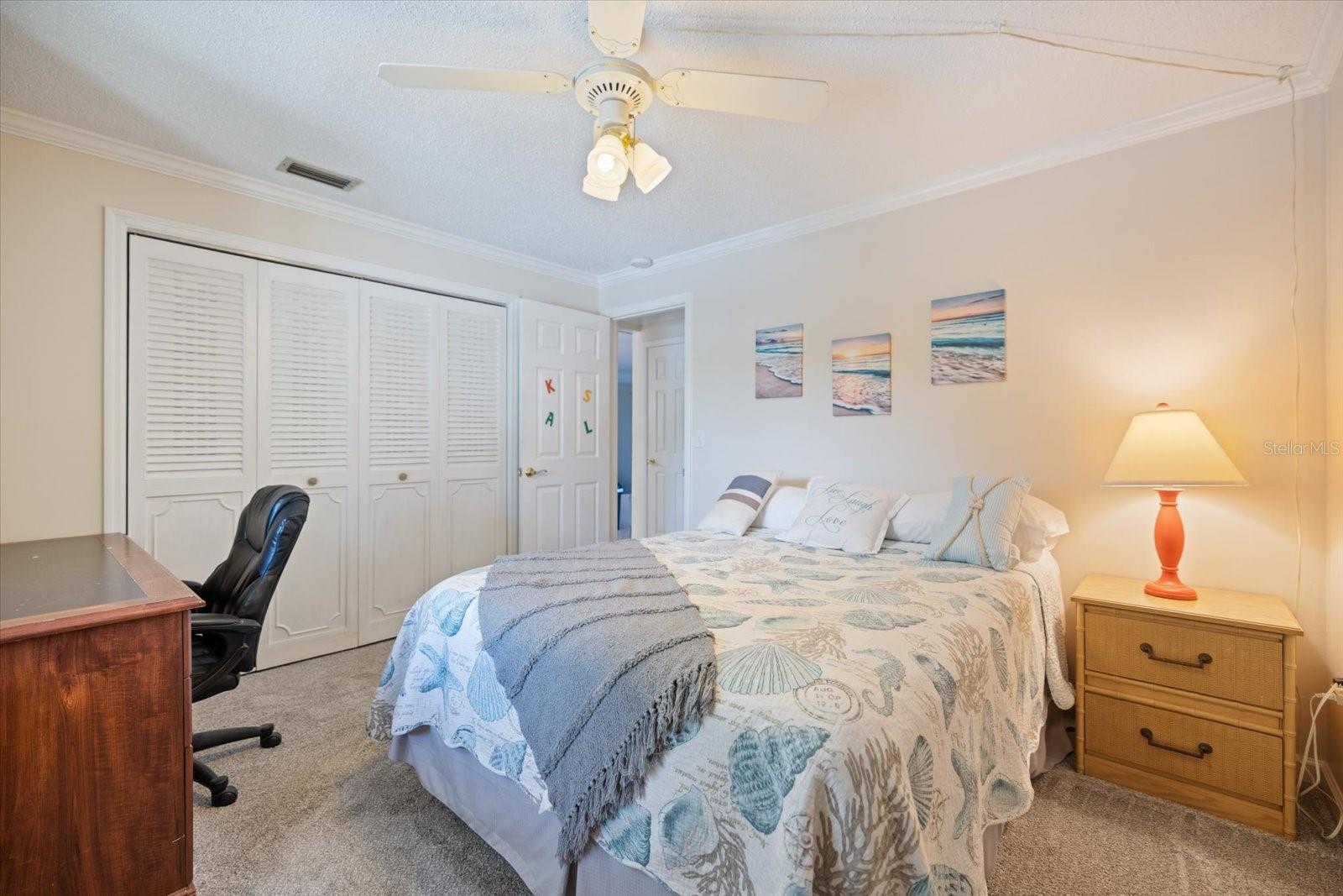 Image 20 of 37 For 4522 Narraganset Trail 84