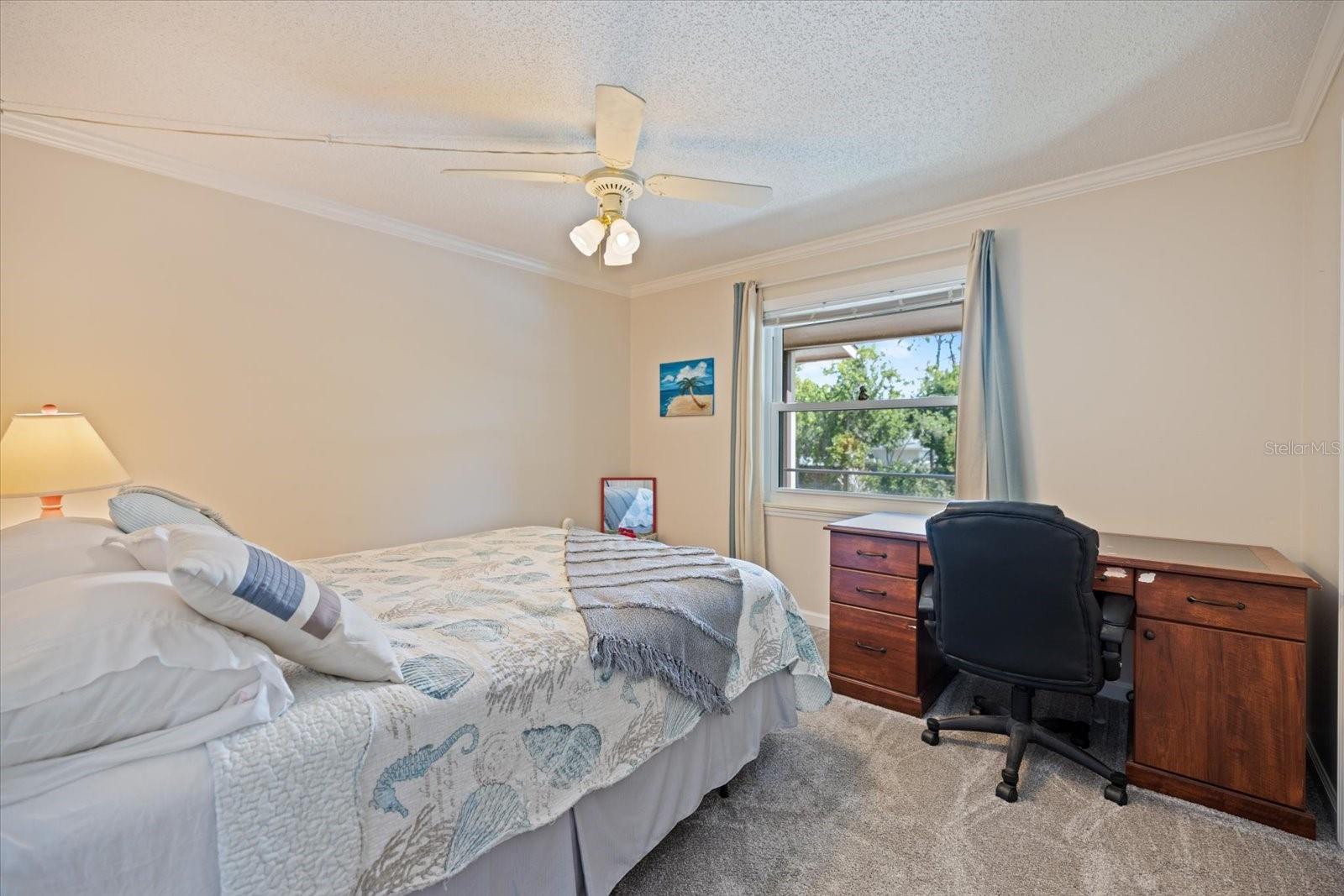 Image 21 of 37 For 4522 Narraganset Trail 84