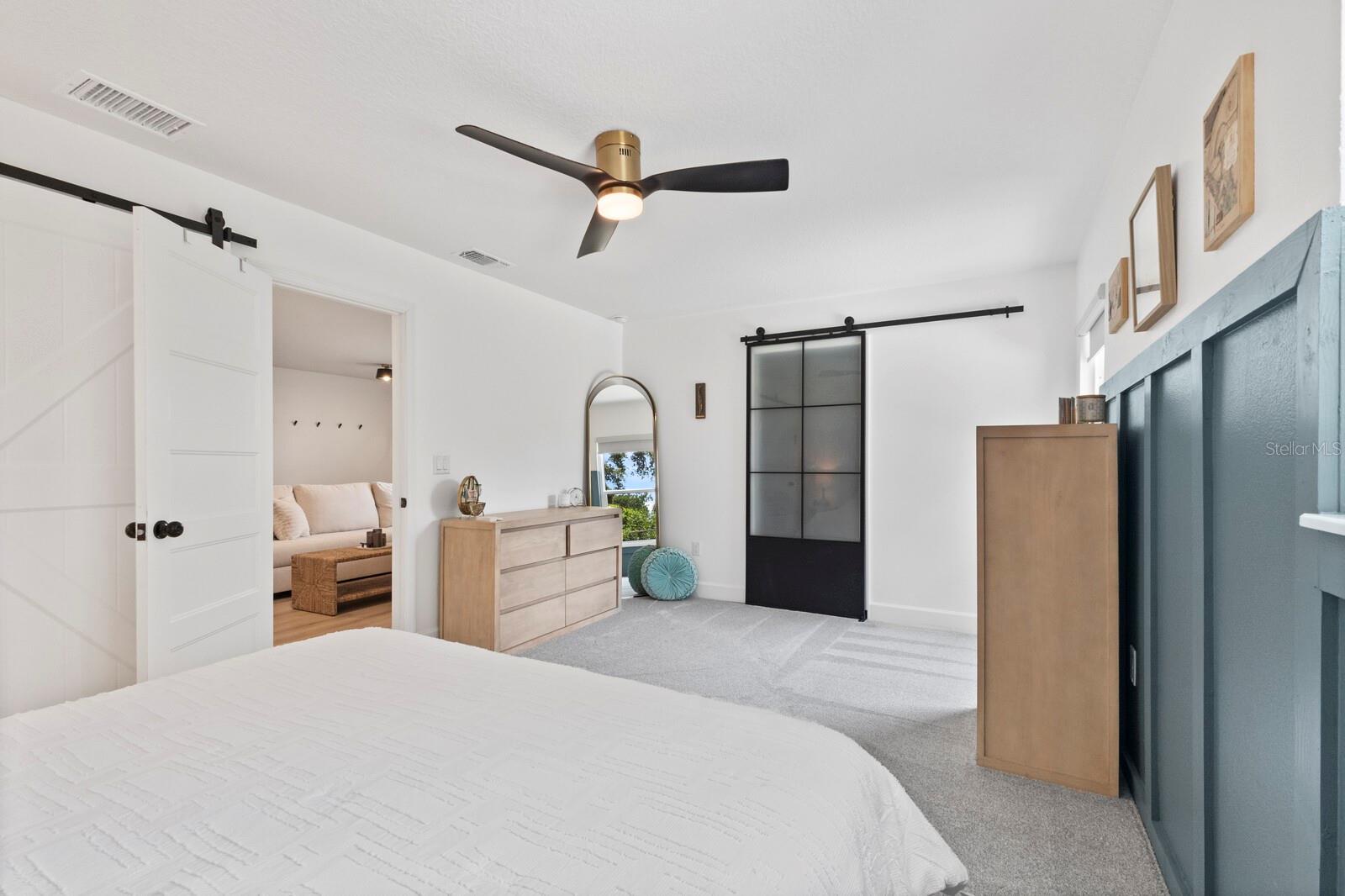 Image 15 of 35 For 6410 38th Avenue Circle W