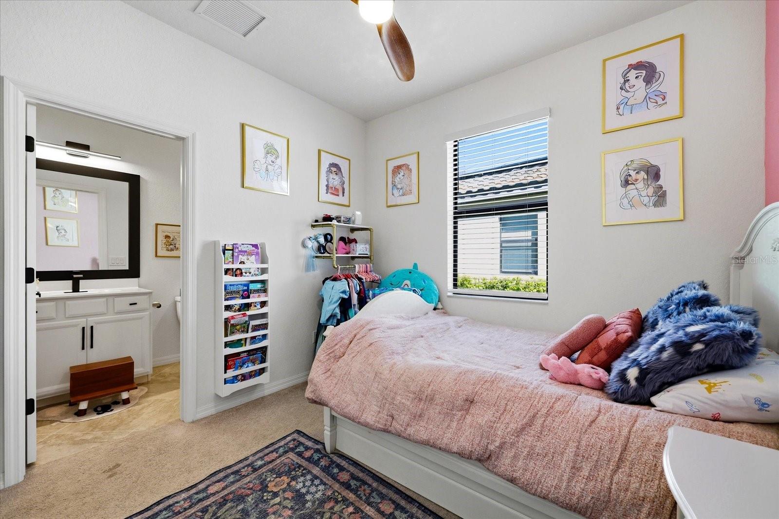 Image 26 of 47 For 17234 Blue Ridge Place