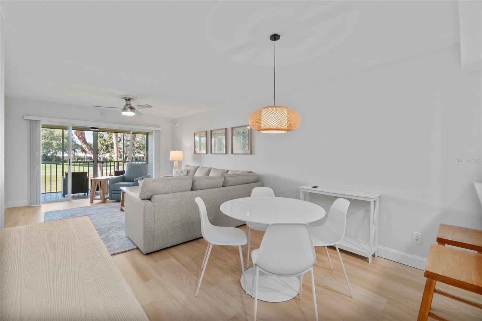 Image 17 of 67 For 433 Cerromar Lane 441