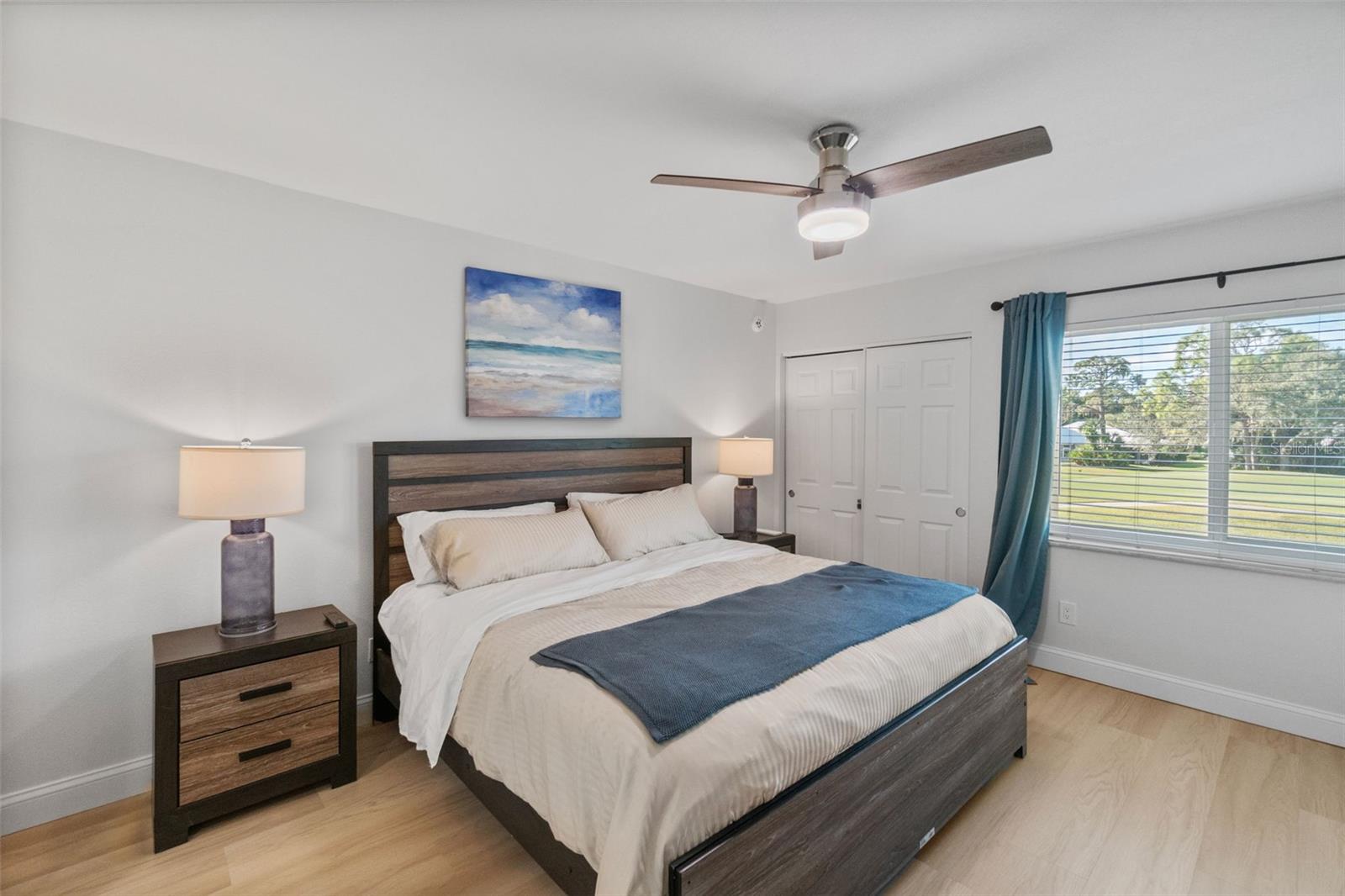 Image 34 of 67 For 433 Cerromar Lane 441