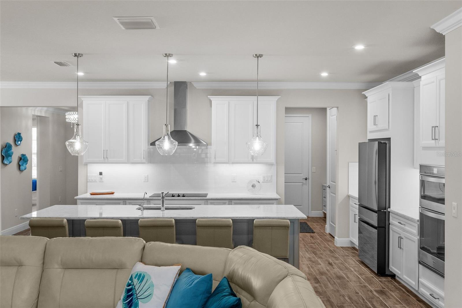 Image 11 of 62 For 20607 Ovid Lane