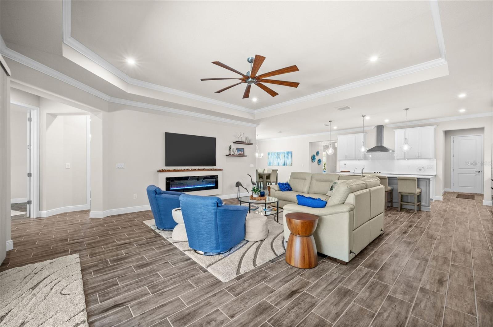 Image 15 of 62 For 20607 Ovid Lane