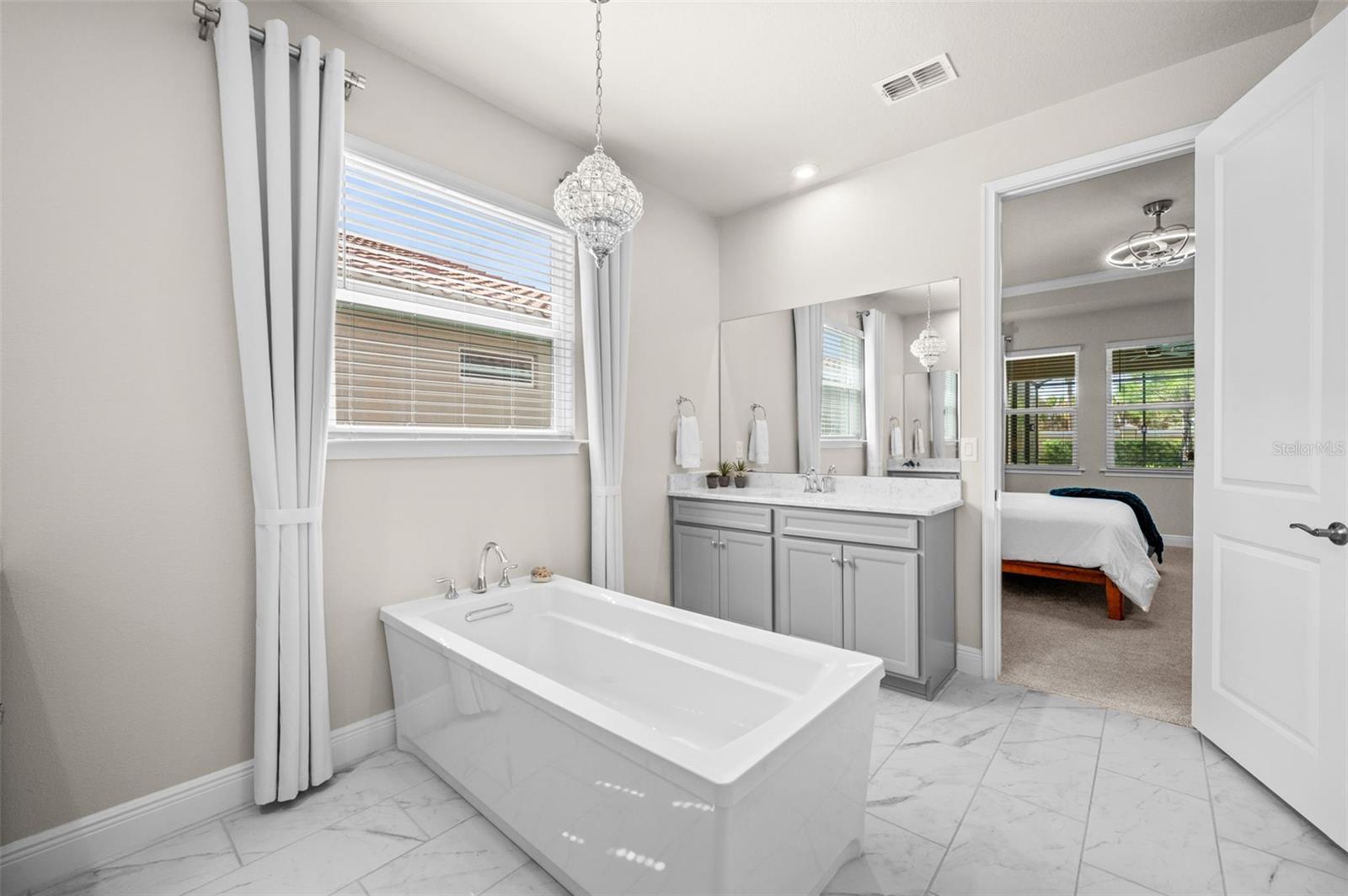 Image 21 of 62 For 20607 Ovid Lane