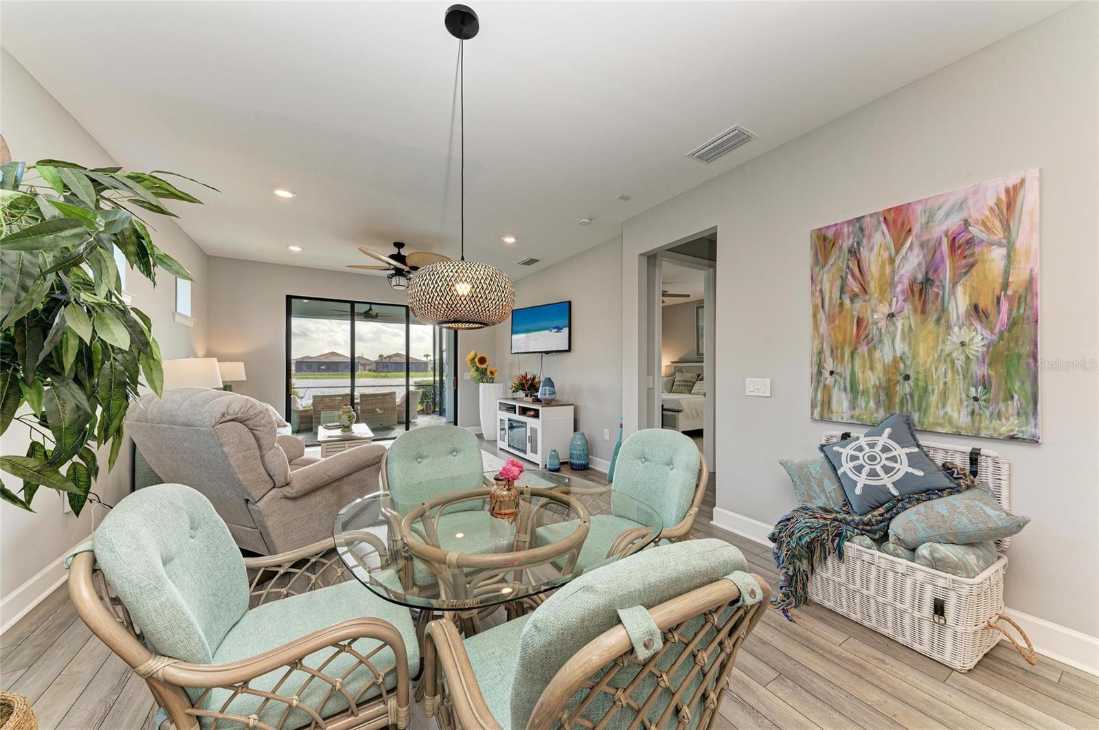 Image 11 of 35 For 17625 Northwood Place