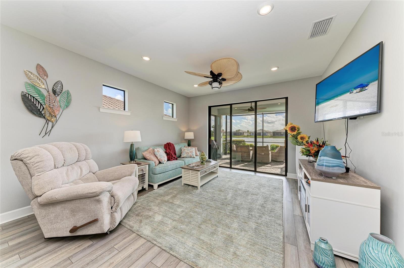 Image 12 of 35 For 17625 Northwood Place