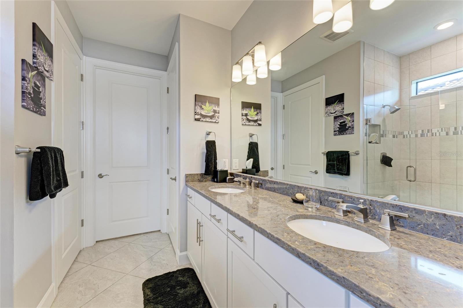 Image 15 of 35 For 17625 Northwood Place