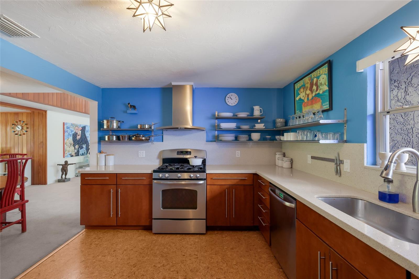 Image 11 of 59 For 455 Shore Drive