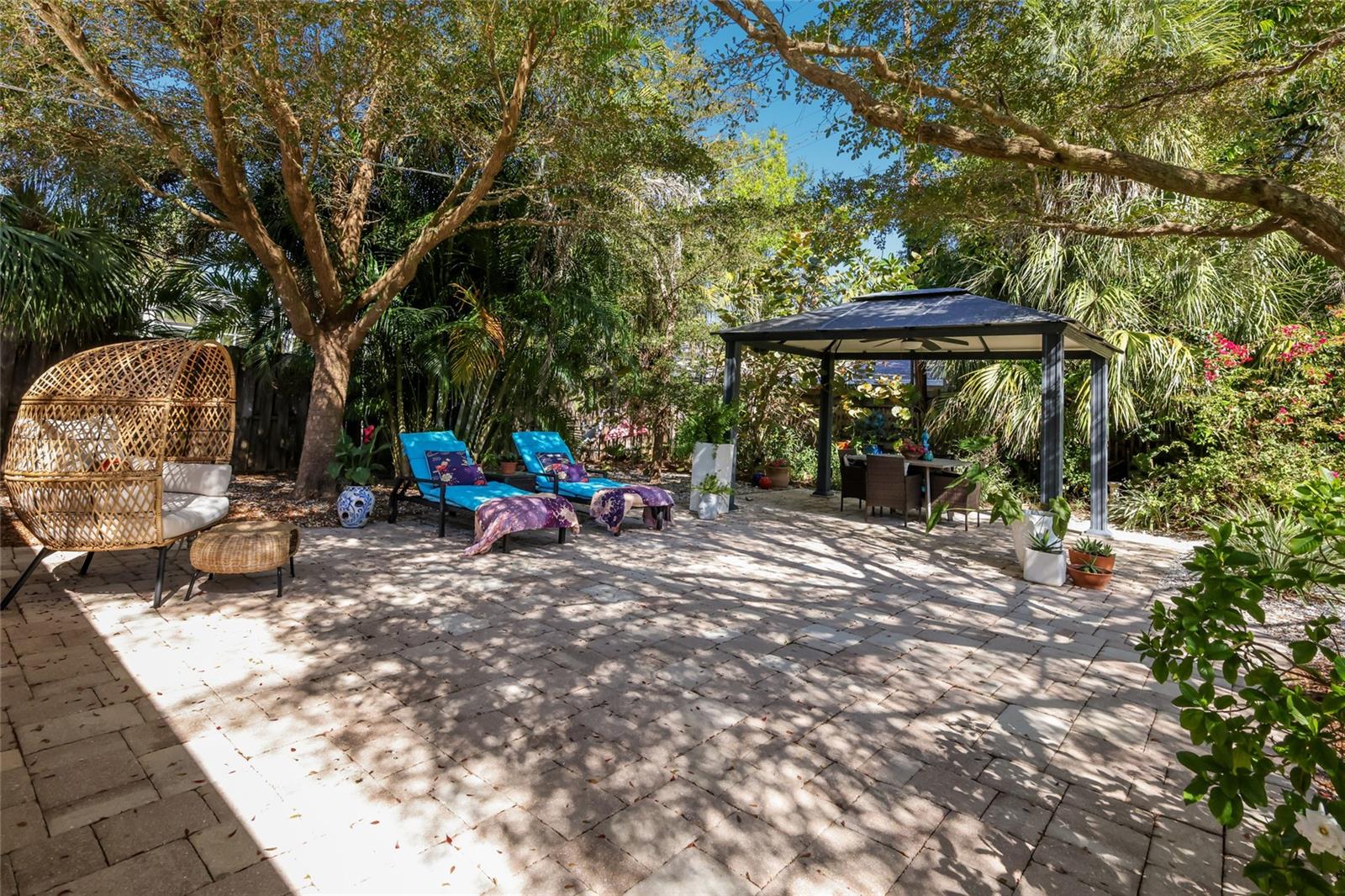 Image 35 of 59 For 455 Shore Drive