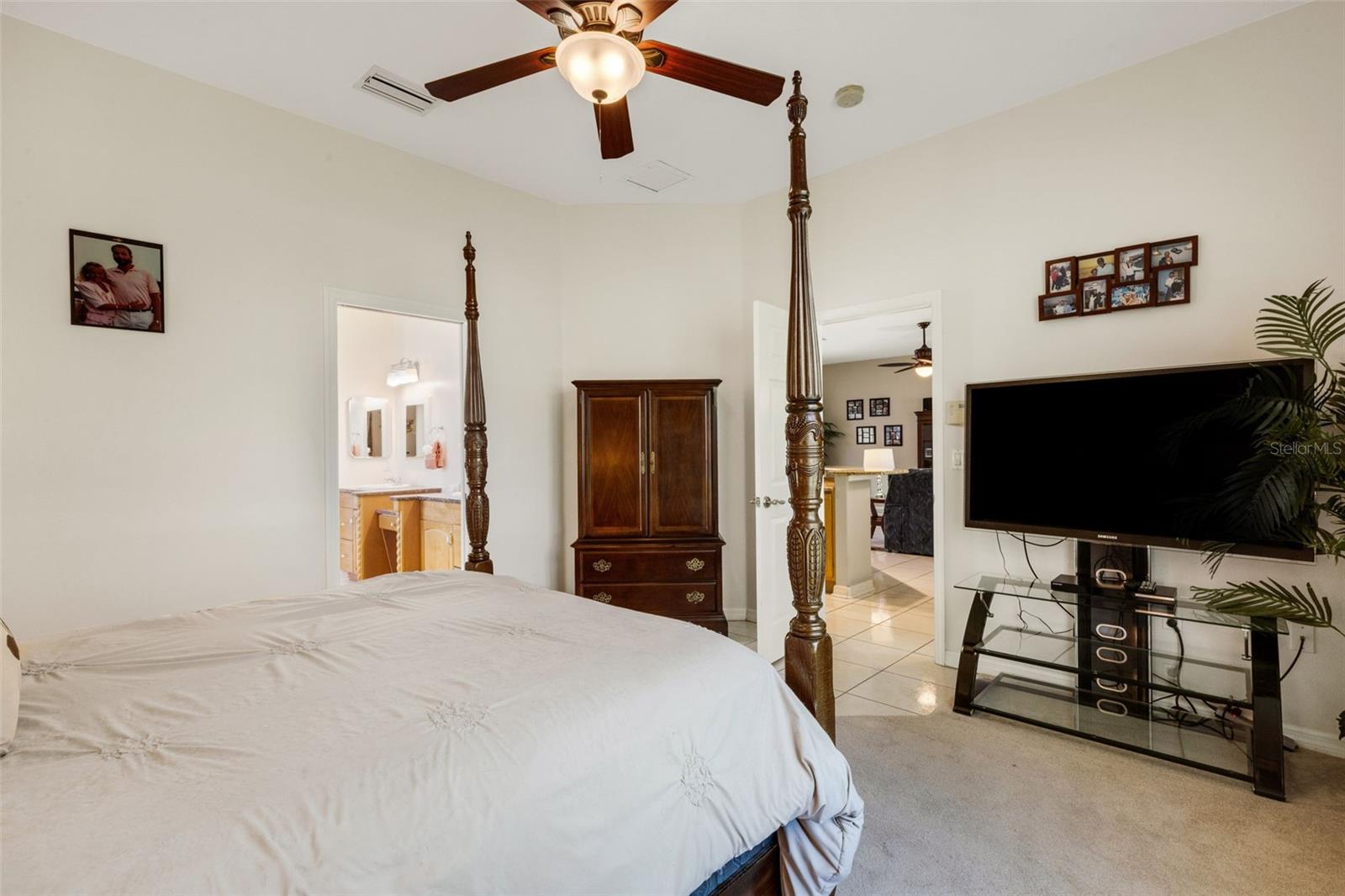 Image 38 of 81 For 14110 18th Place E