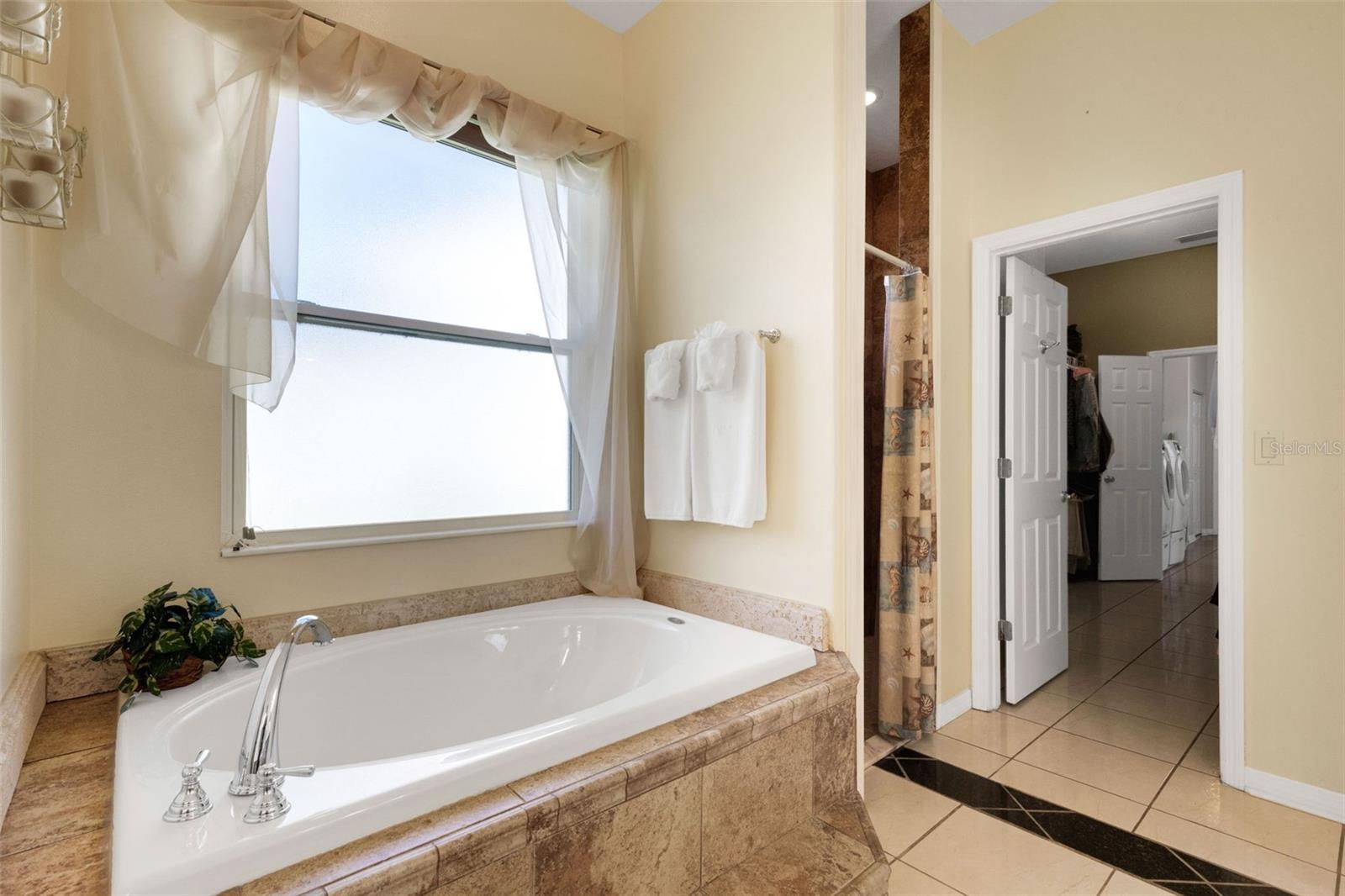 Image 41 of 81 For 14110 18th Place E