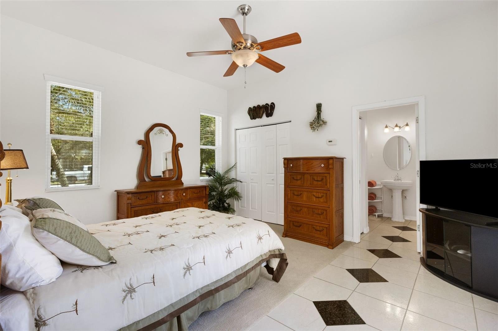 Image 50 of 81 For 14110 18th Place E