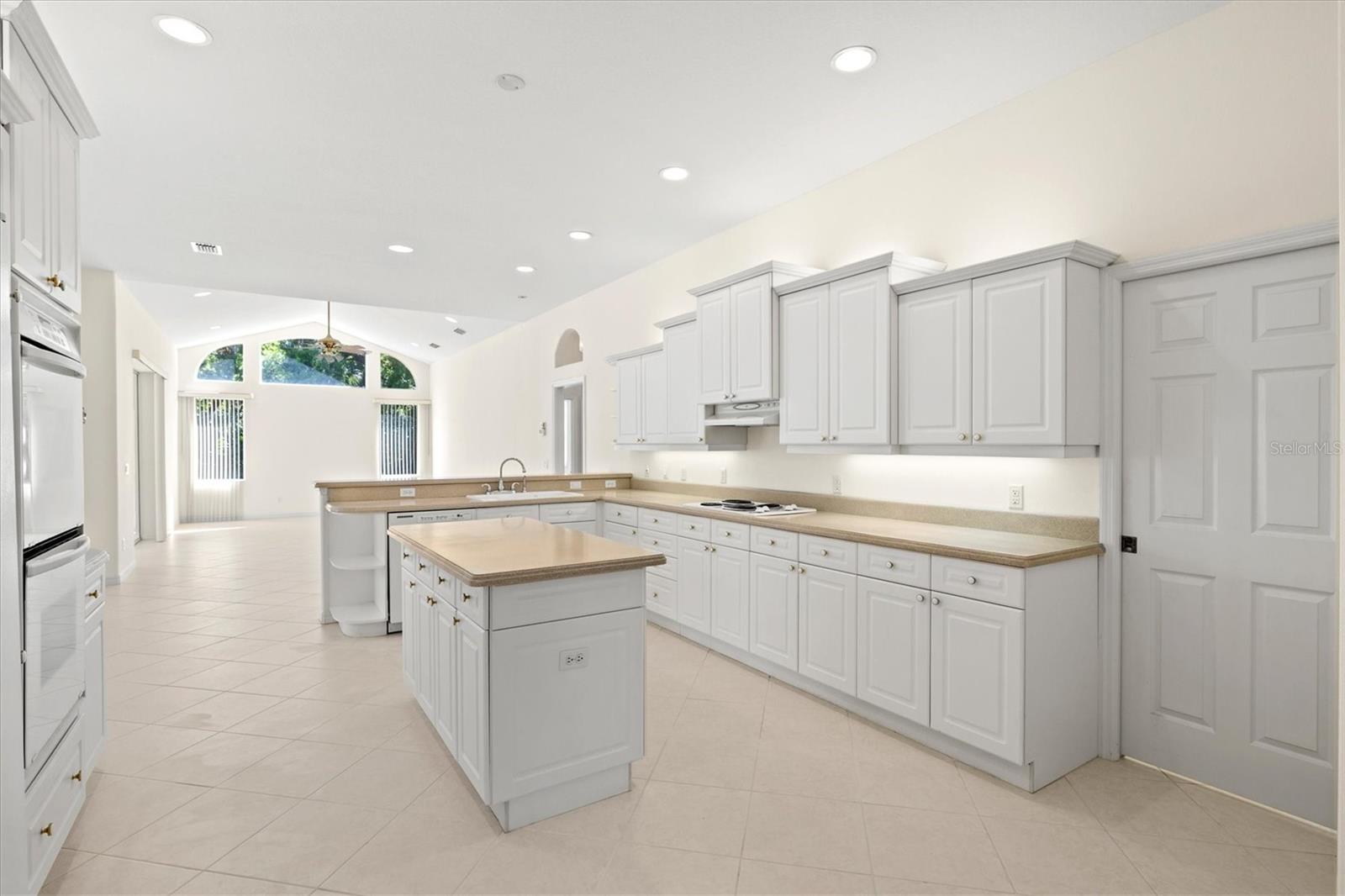 Image 20 of 68 For 2822 89th Avenue E