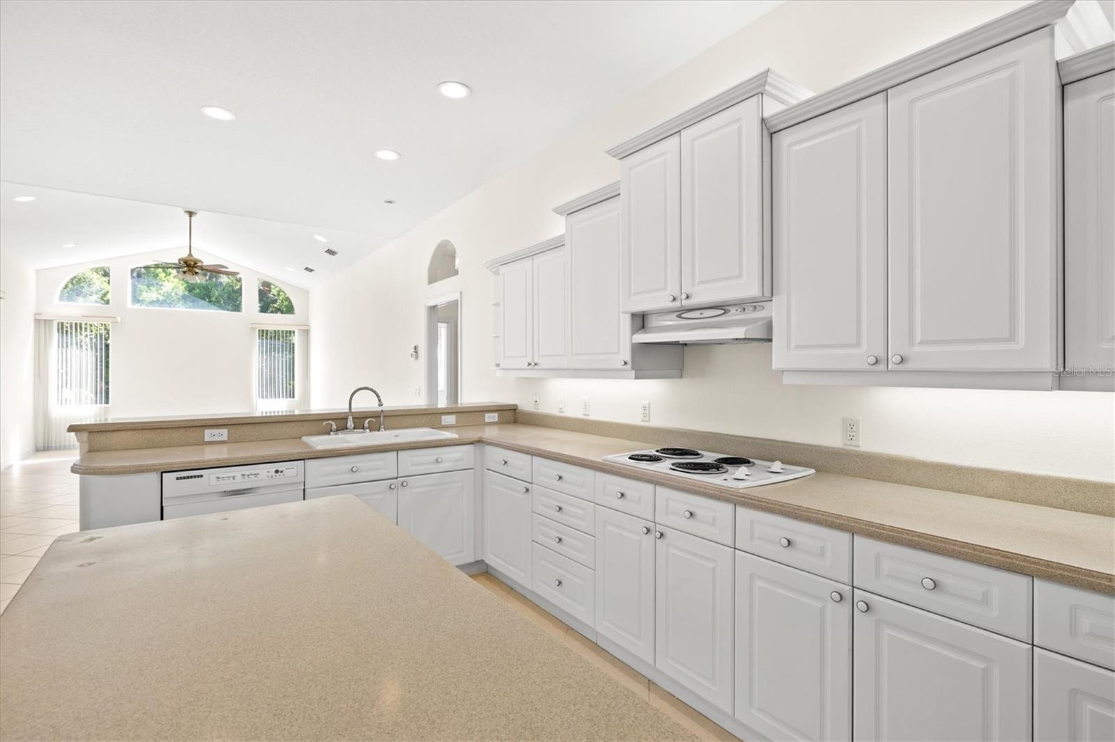 Image 21 of 68 For 2822 89th Avenue E