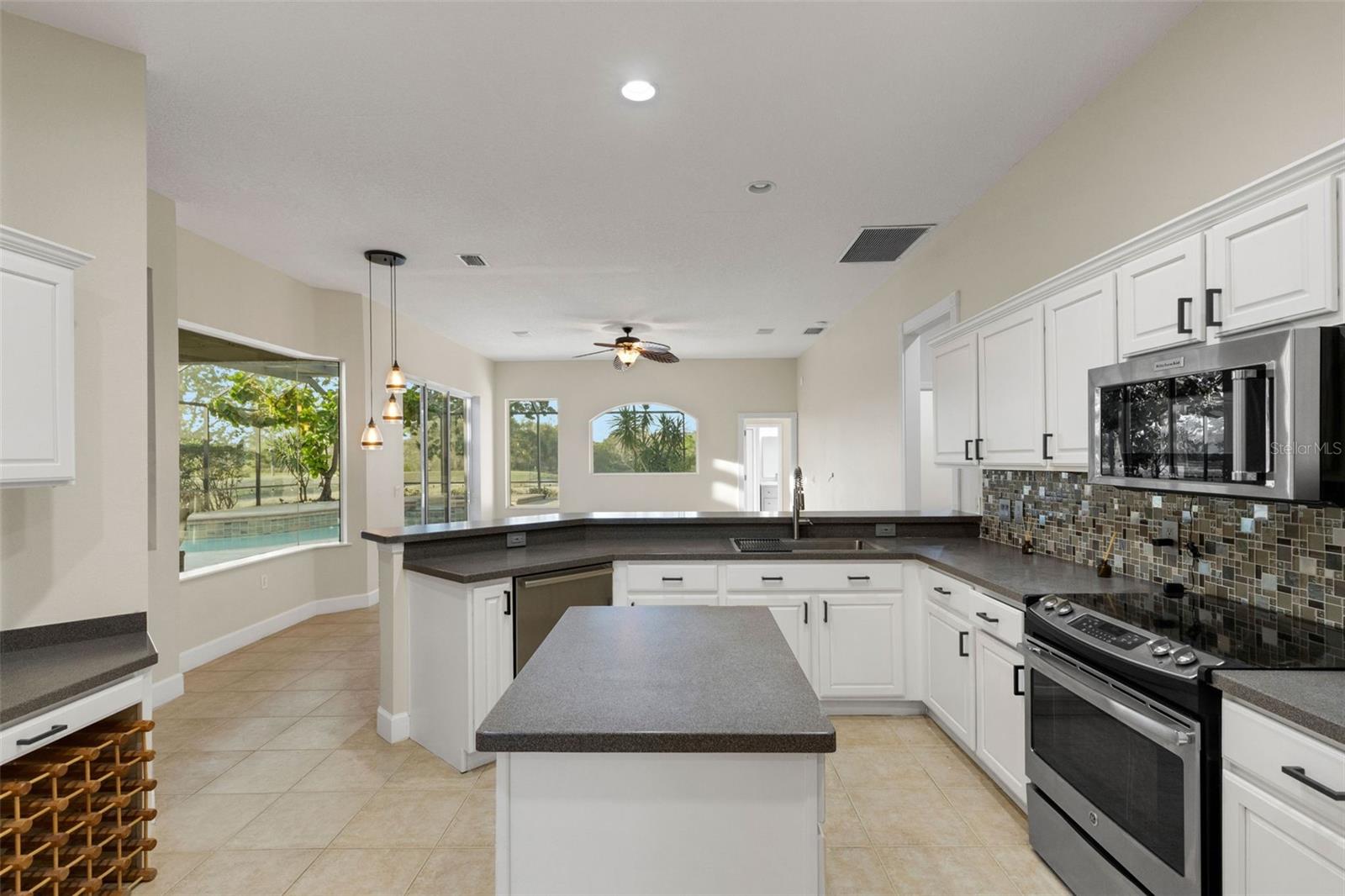 Image 37 of 80 For 11011 Hyacinth Place