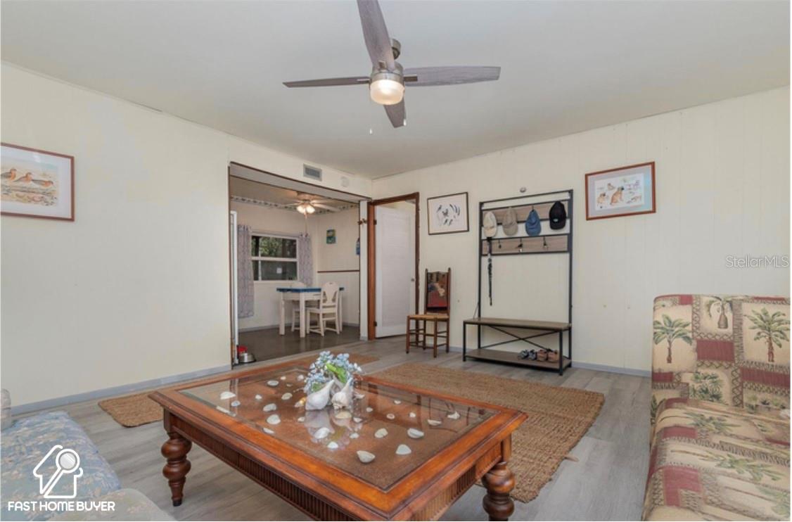 Image 4 of 4 For 47137 Far West Avenue