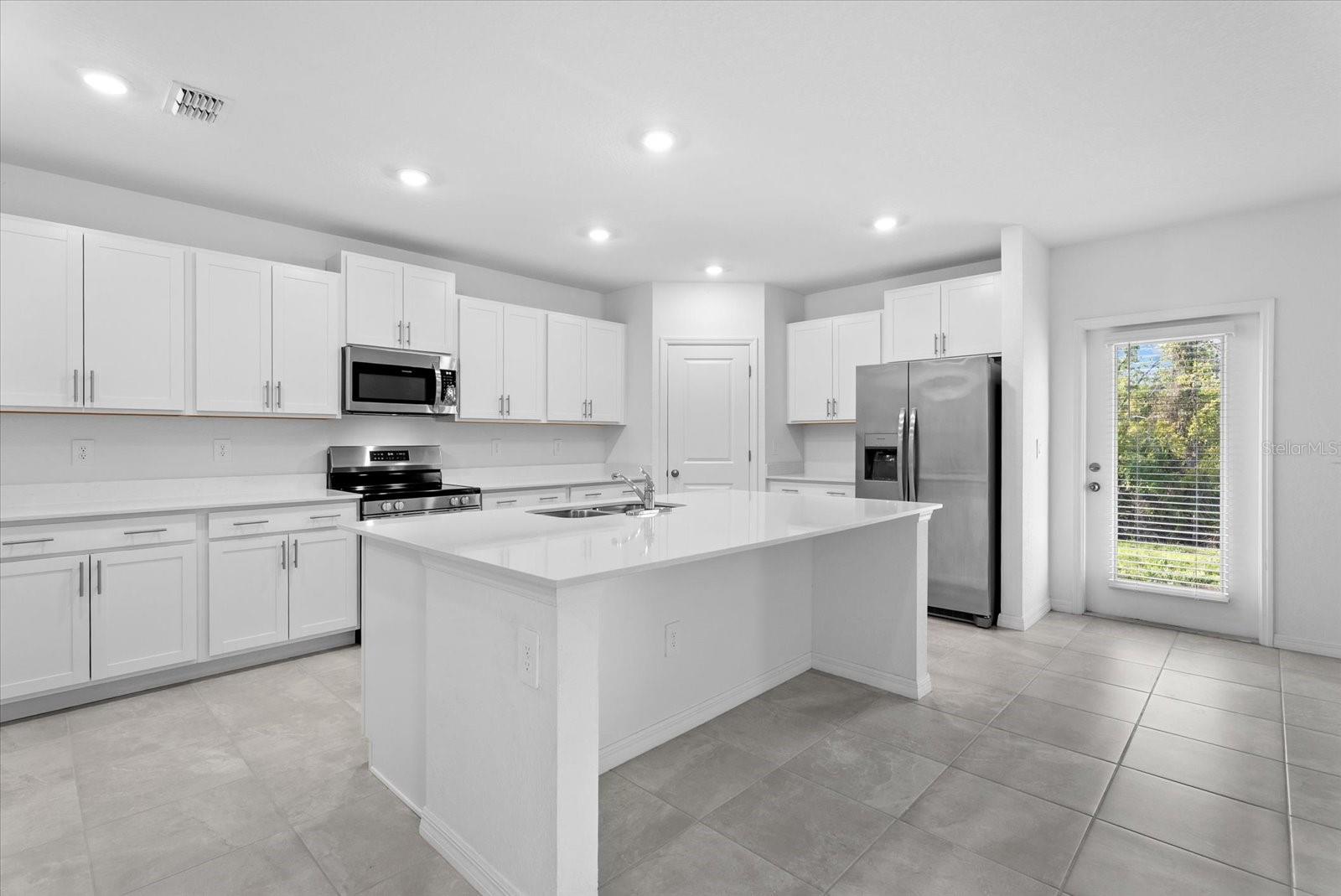 Image 11 of 31 For 13925 Lilac Sky Terrace