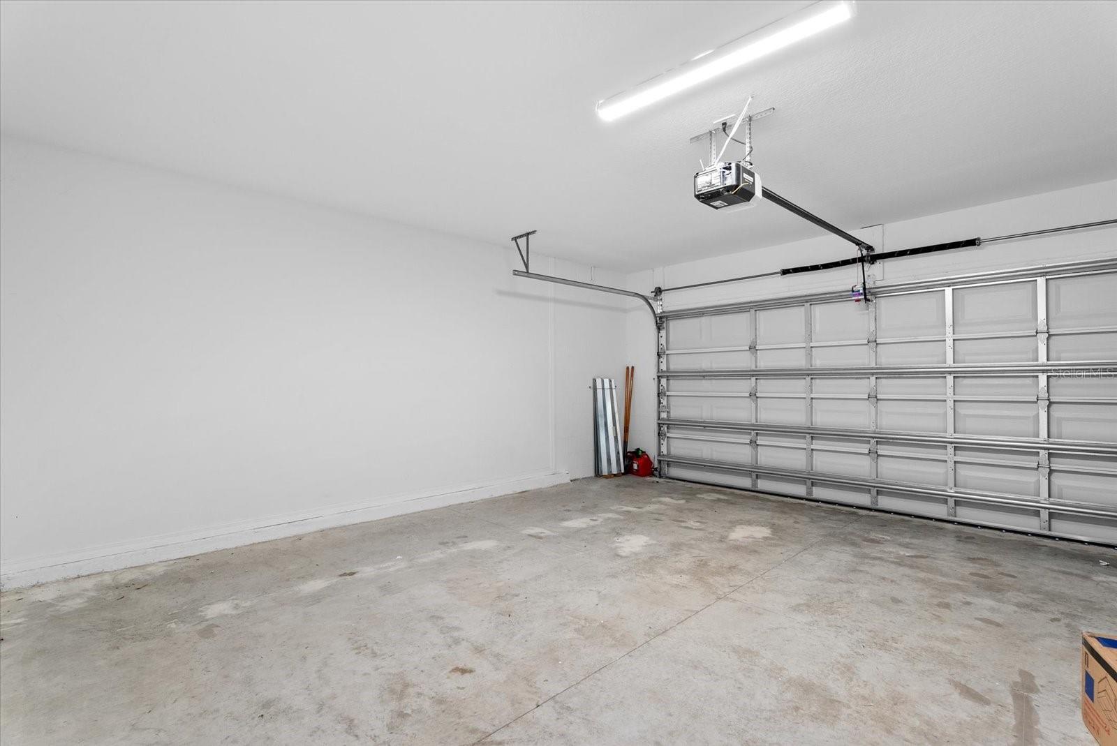 Image 22 of 31 For 13925 Lilac Sky Terrace