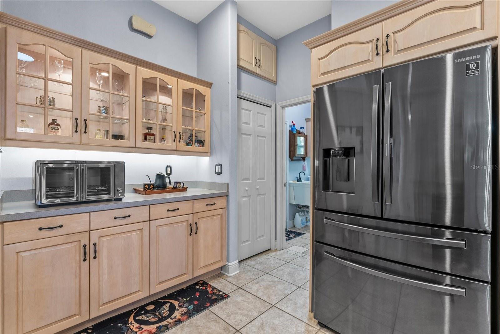 Image 16 of 68 For 5202 Erie Road