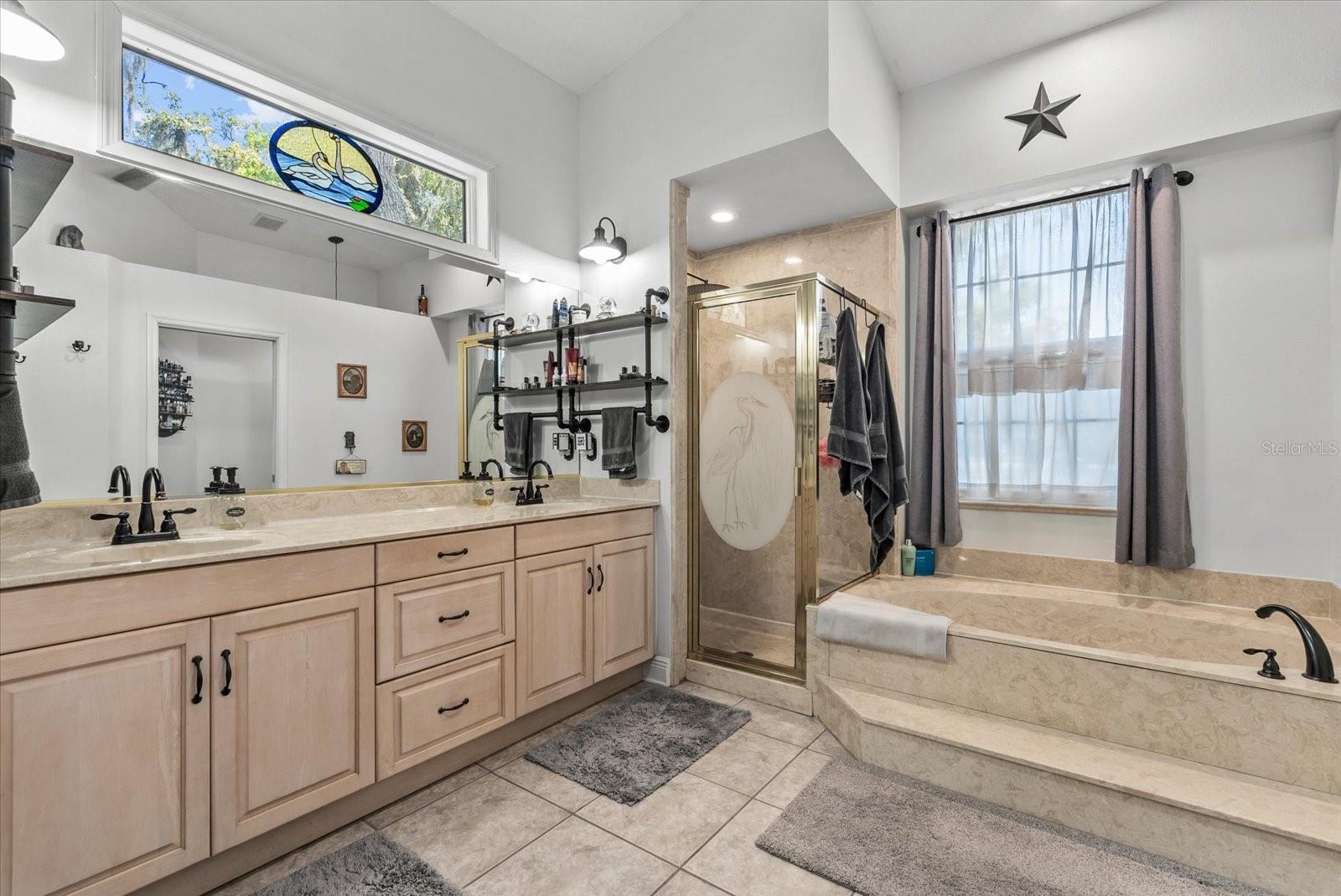 Image 26 of 68 For 5202 Erie Road