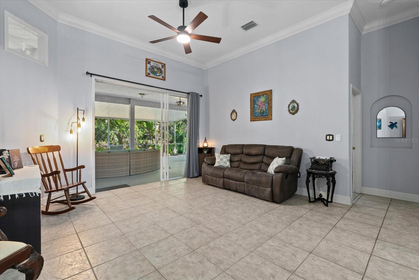 Image 3 of 68 For 5202 Erie Road