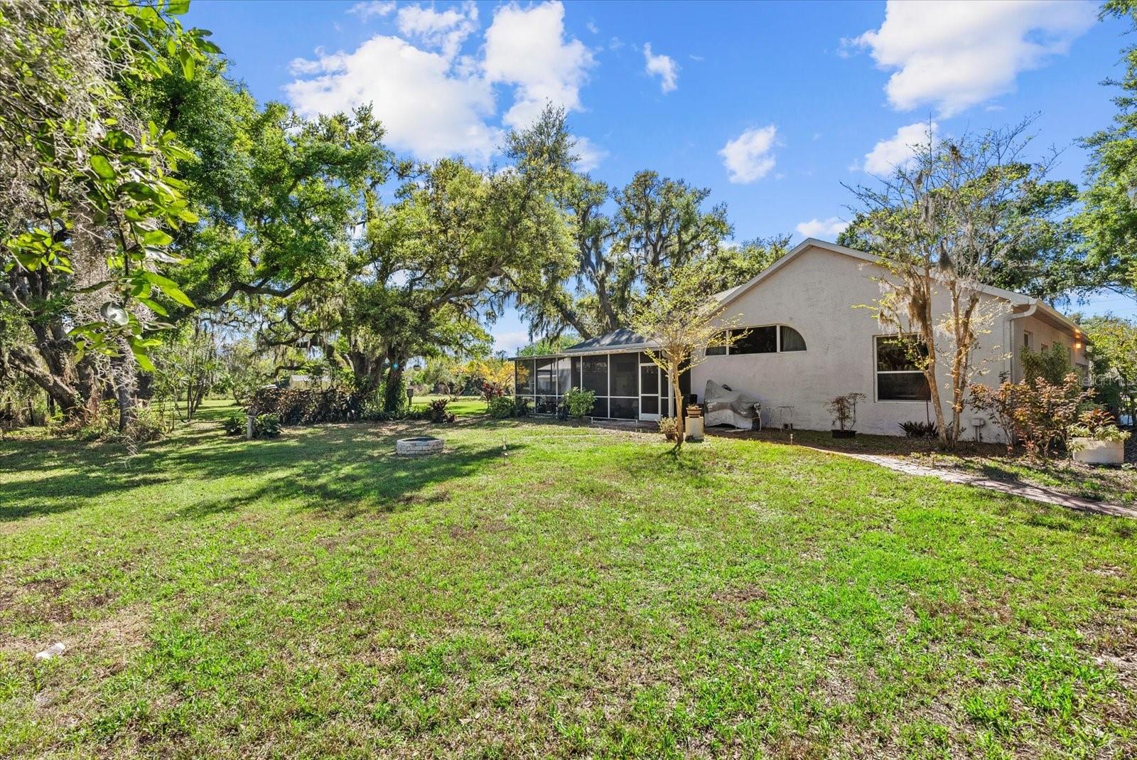 Image 38 of 68 For 5202 Erie Road