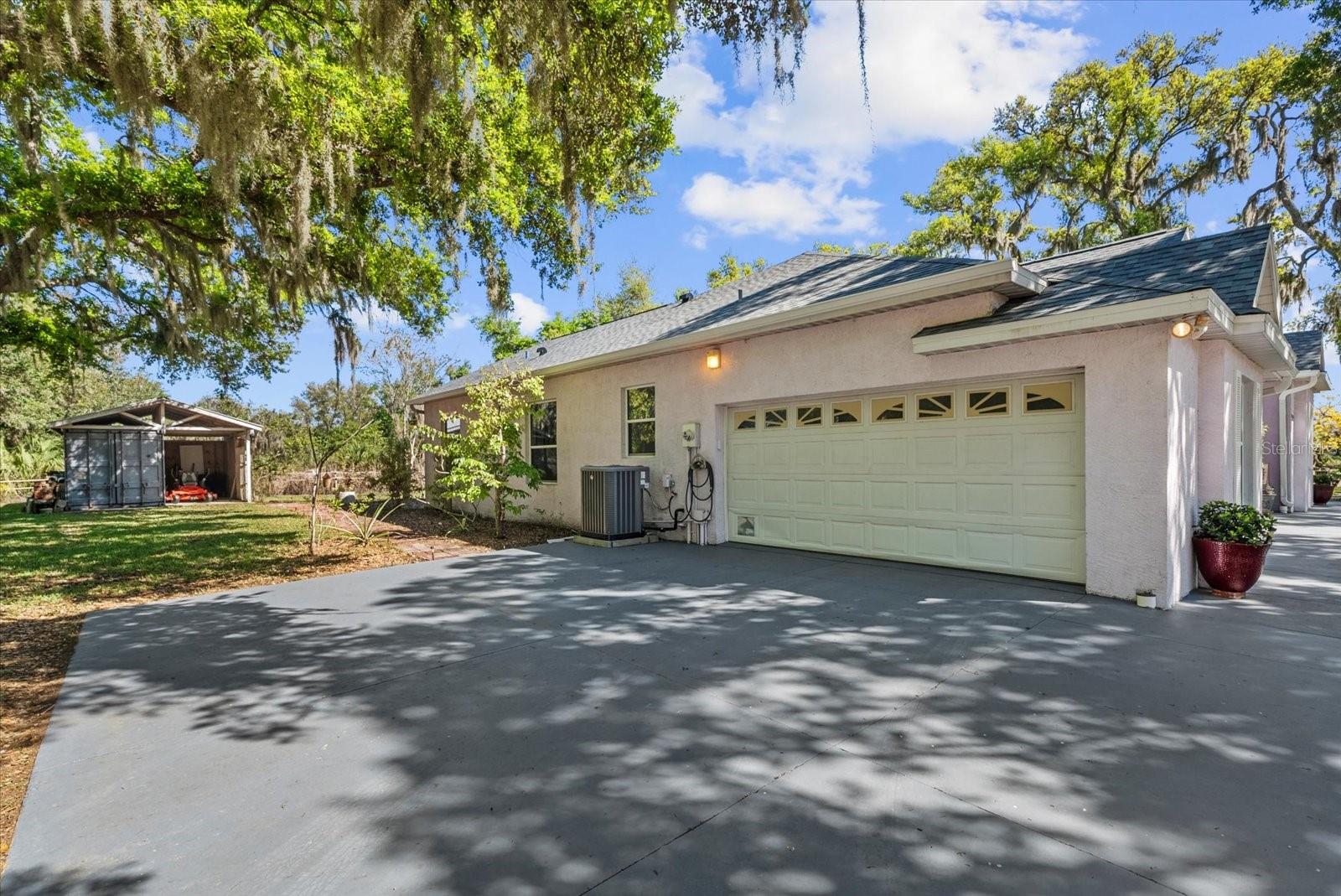 Image 41 of 68 For 5202 Erie Road