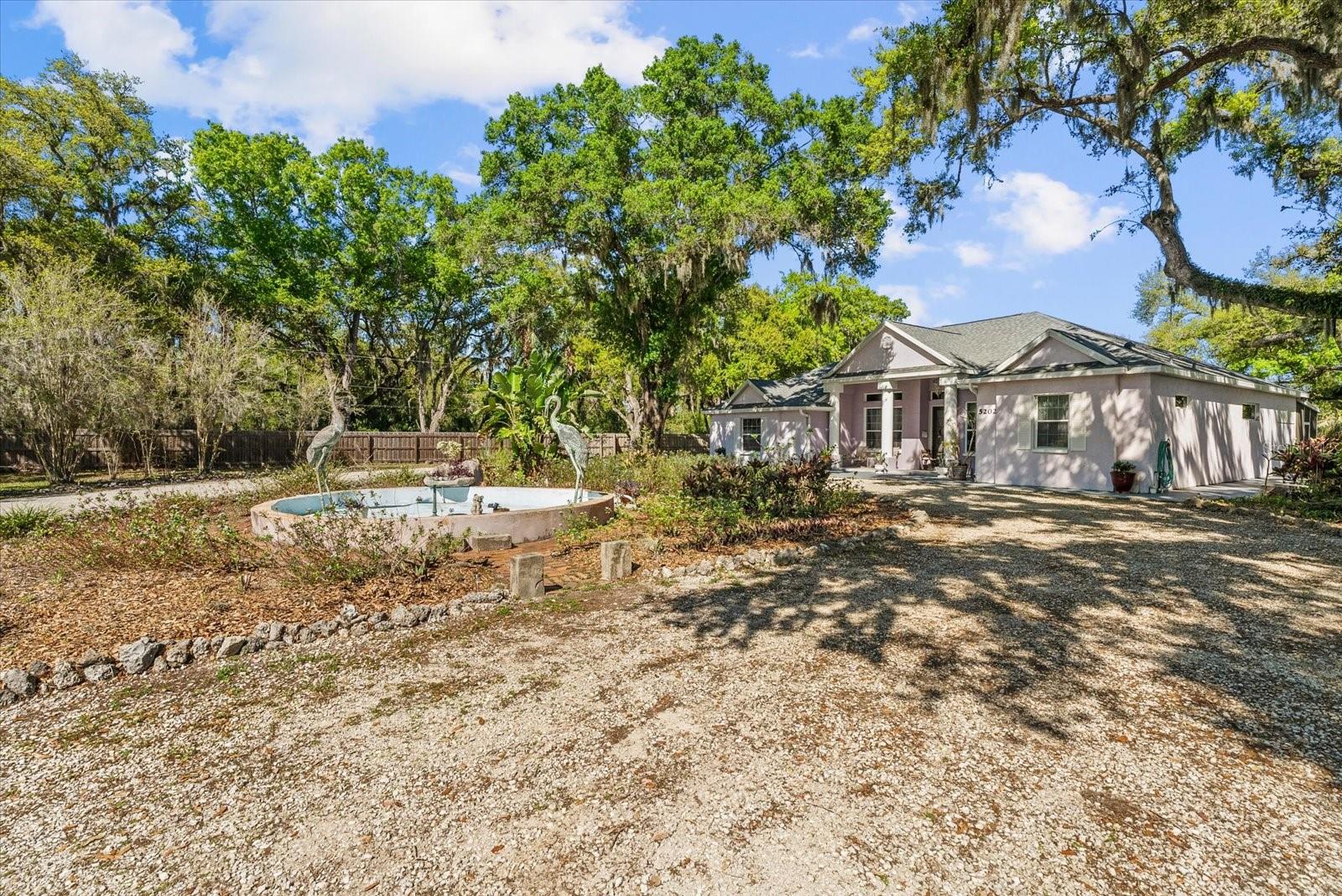 Image 43 of 68 For 5202 Erie Road