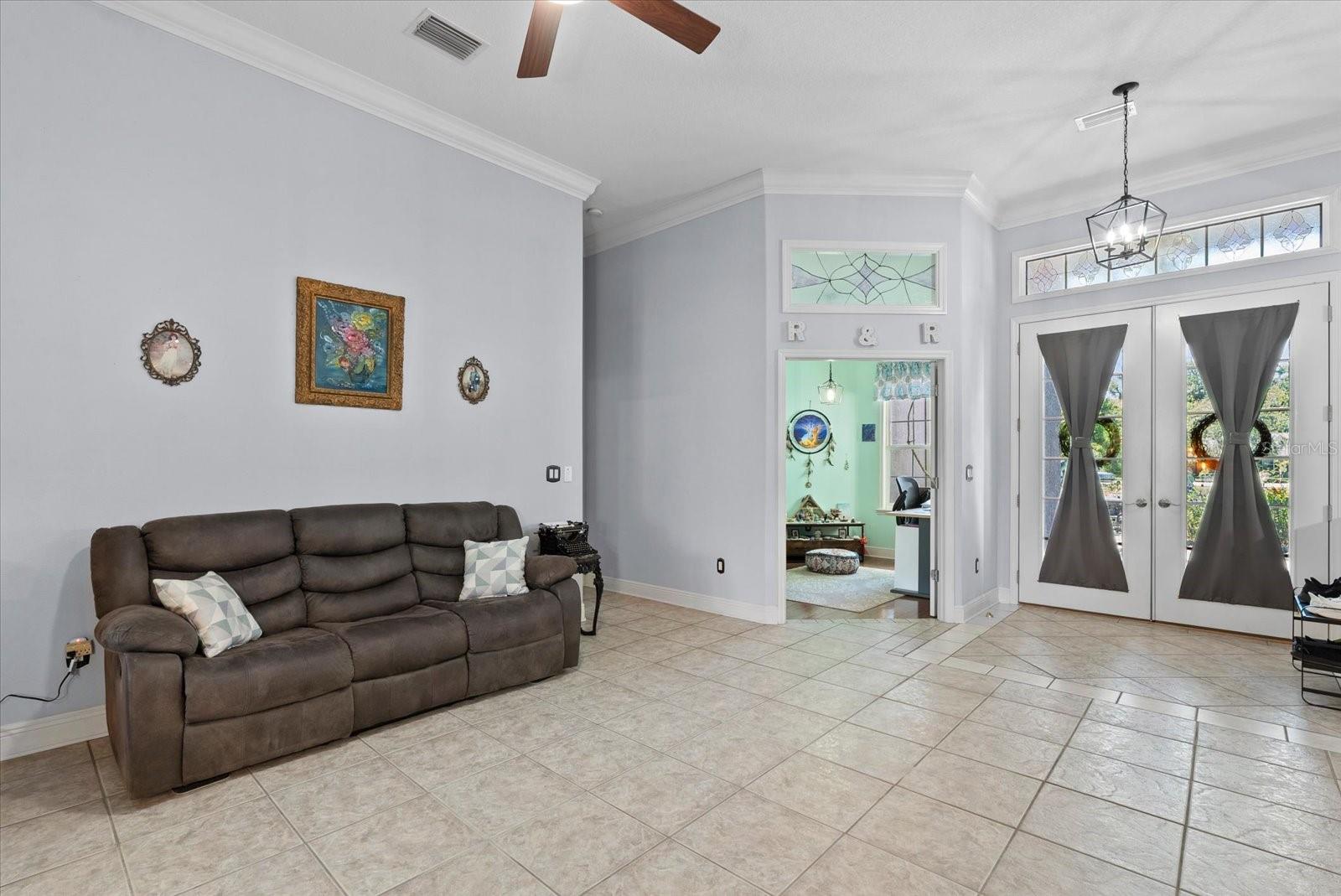 Image 5 of 68 For 5202 Erie Road