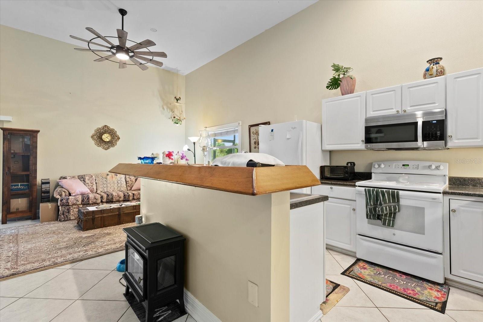 Image 63 of 68 For 5202 Erie Road