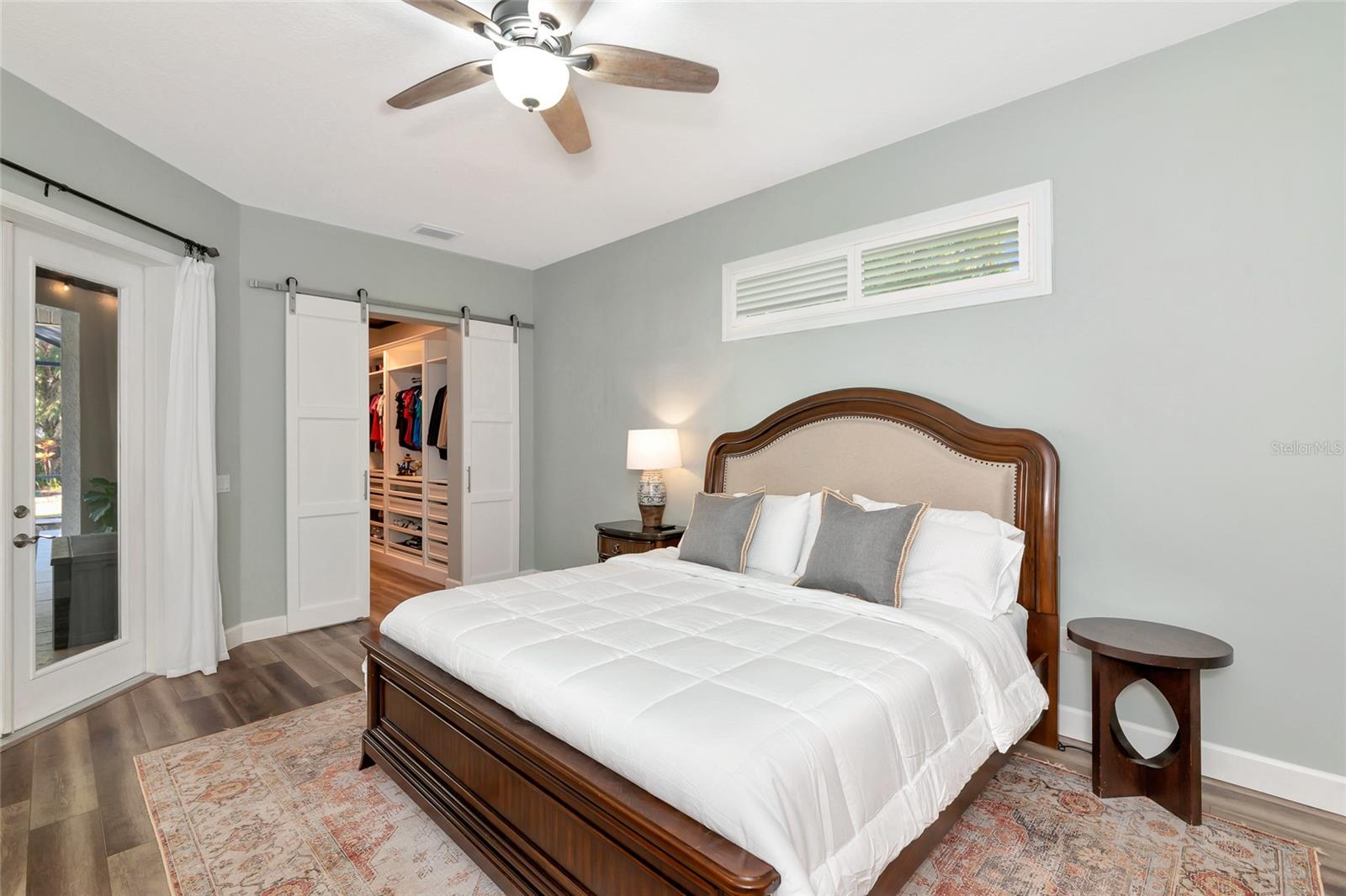 Image 32 of 99 For 702 Woodview Way